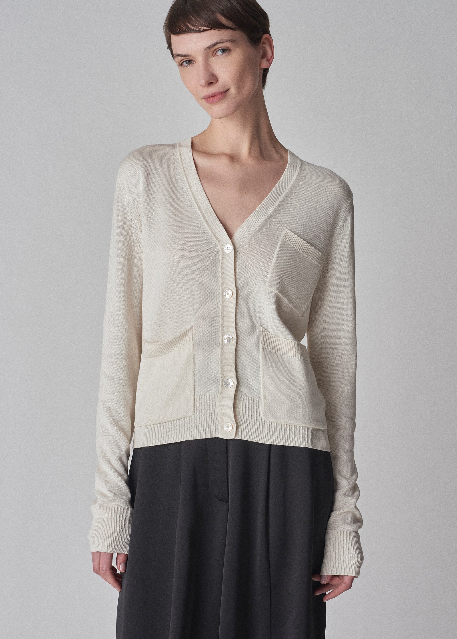 V-Neck Cardigan in Silk Knit - Ivory - CO Collections