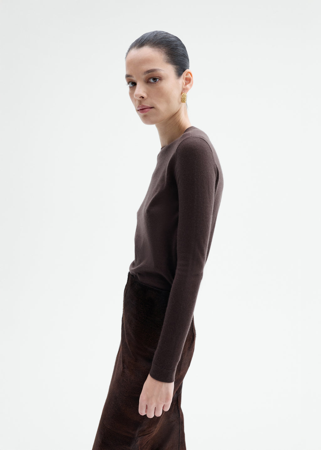 Long Sleeve Crew in Fine Cashmere - Chocolate - CO
