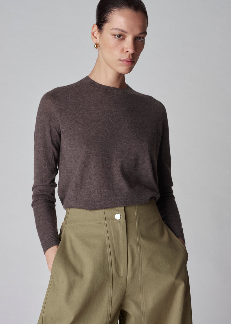 Long Sleeve Crew Sweater in Fine Cashmere - Brown - CO