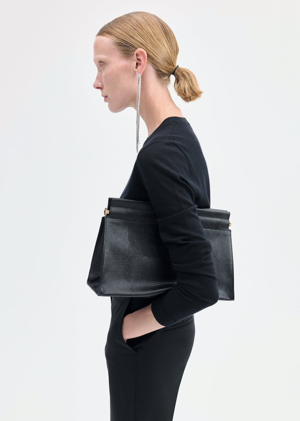 Long Sleeve Crew in Fine Cashmere - Black - CO