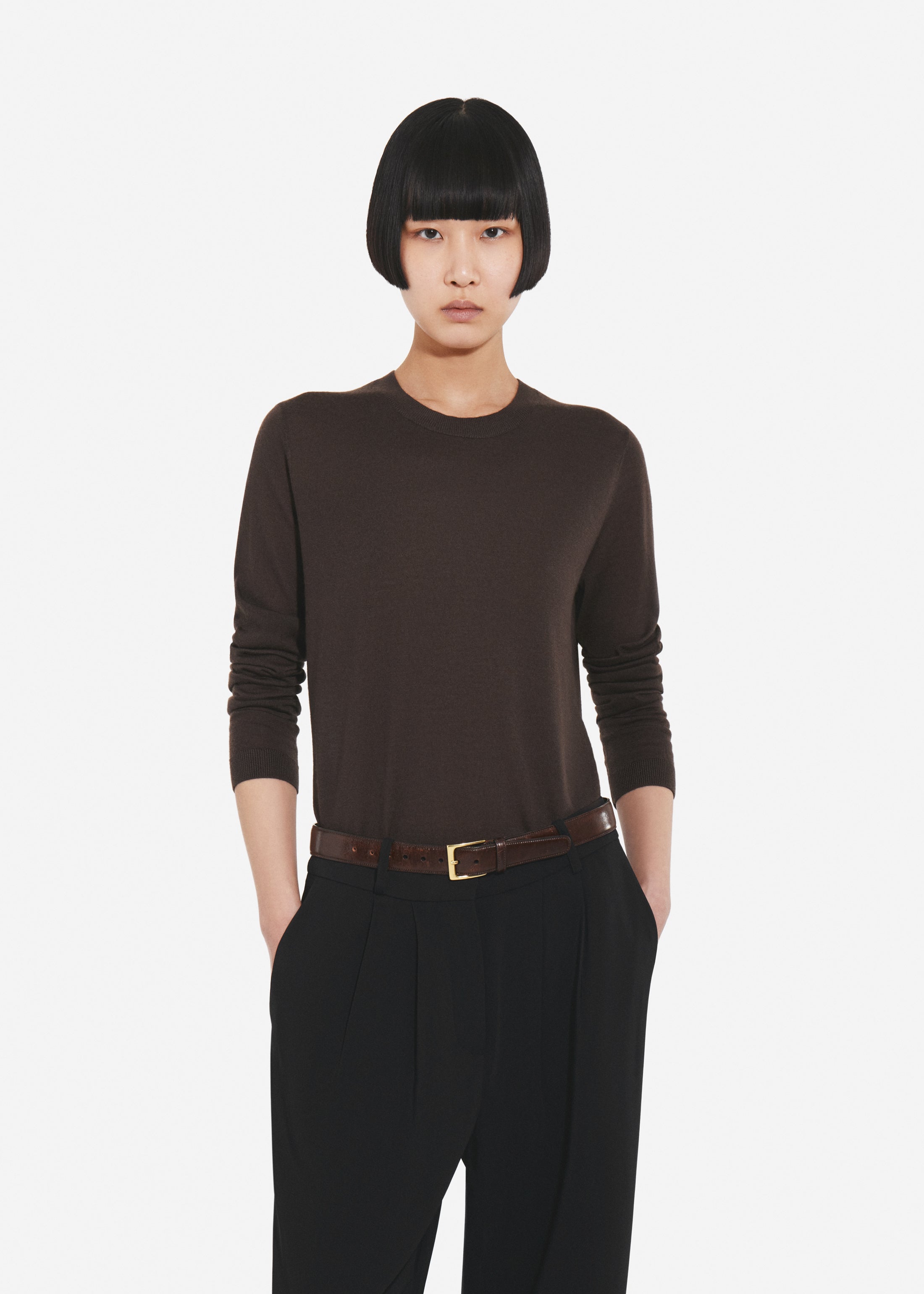 Long Sleeve Crew in Fine Cashmere - Chocolate