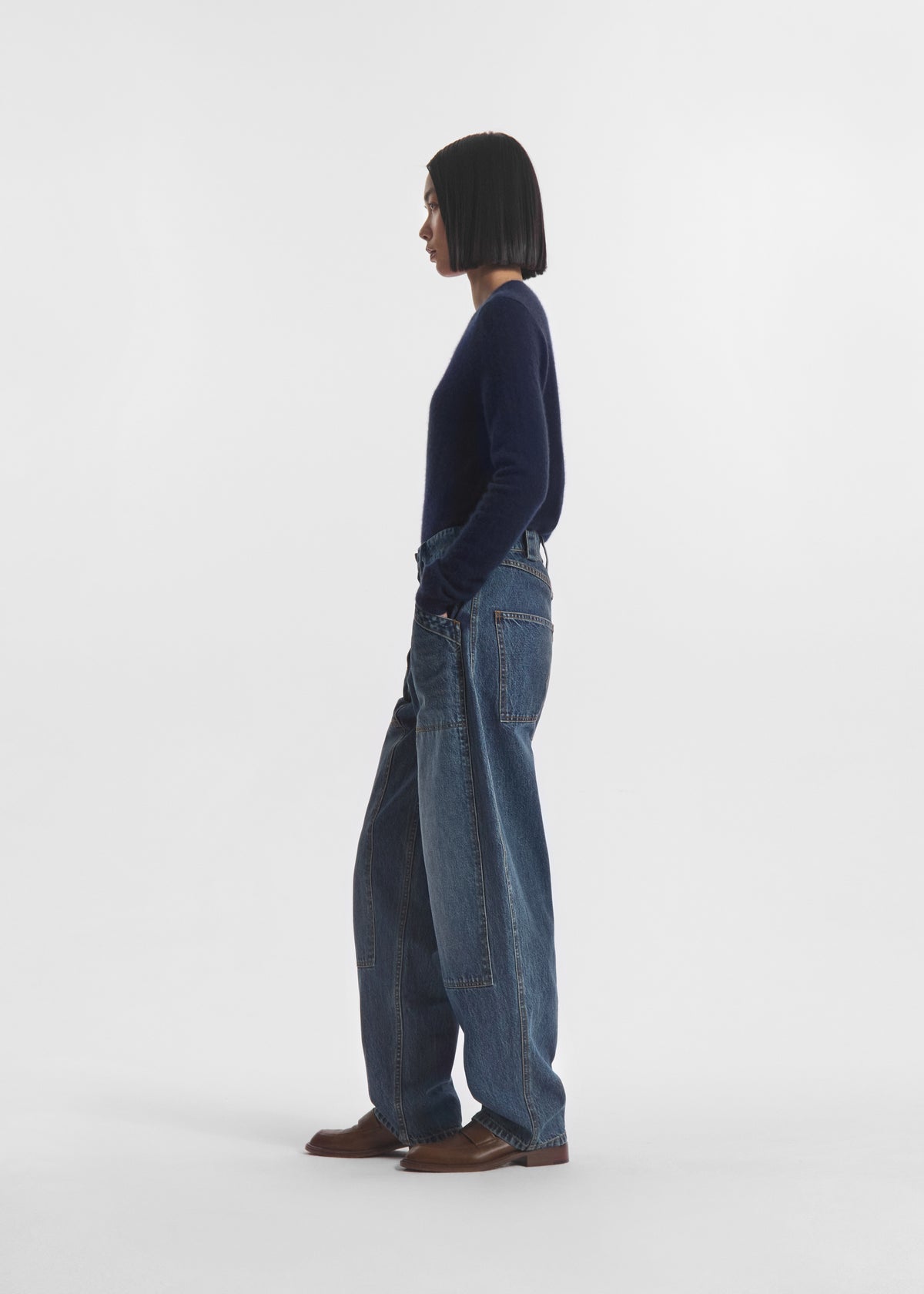Long Sleeve Crew Sweater in Cashmere Silk - Eclipse, image 3 of 5