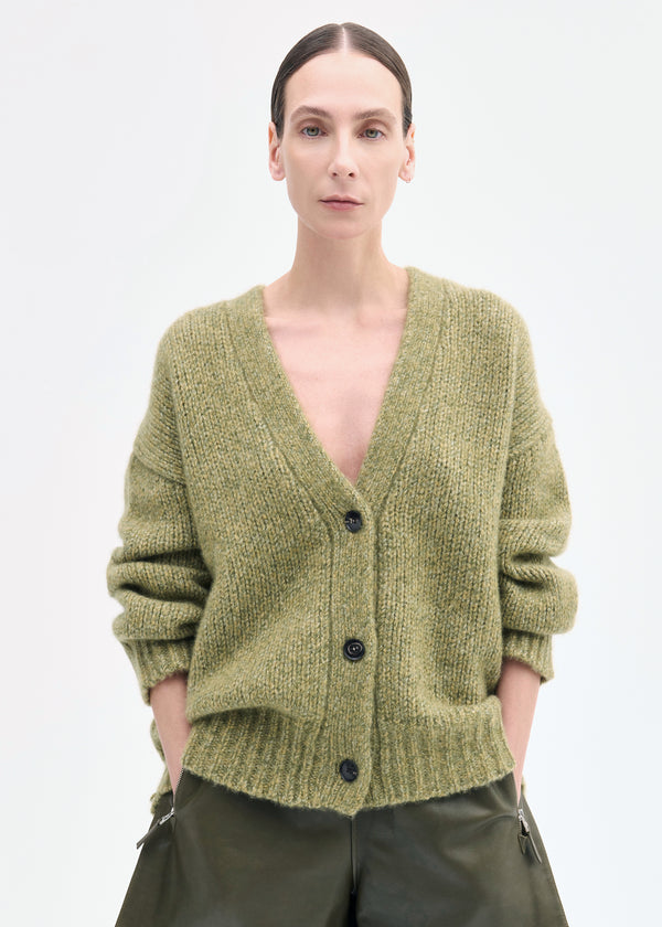 Boyfriend Cardigan in Cashmere  - Mossy - CO