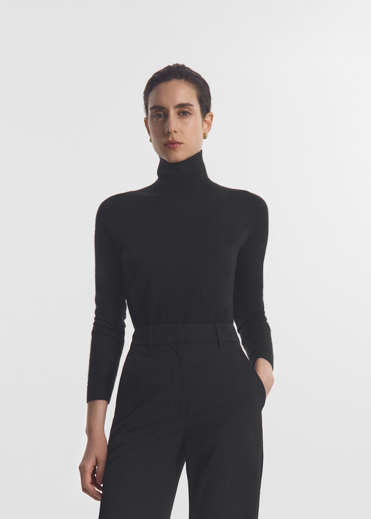 Slim Turtleneck in Fine Cashmere - Black, image 2 of 6