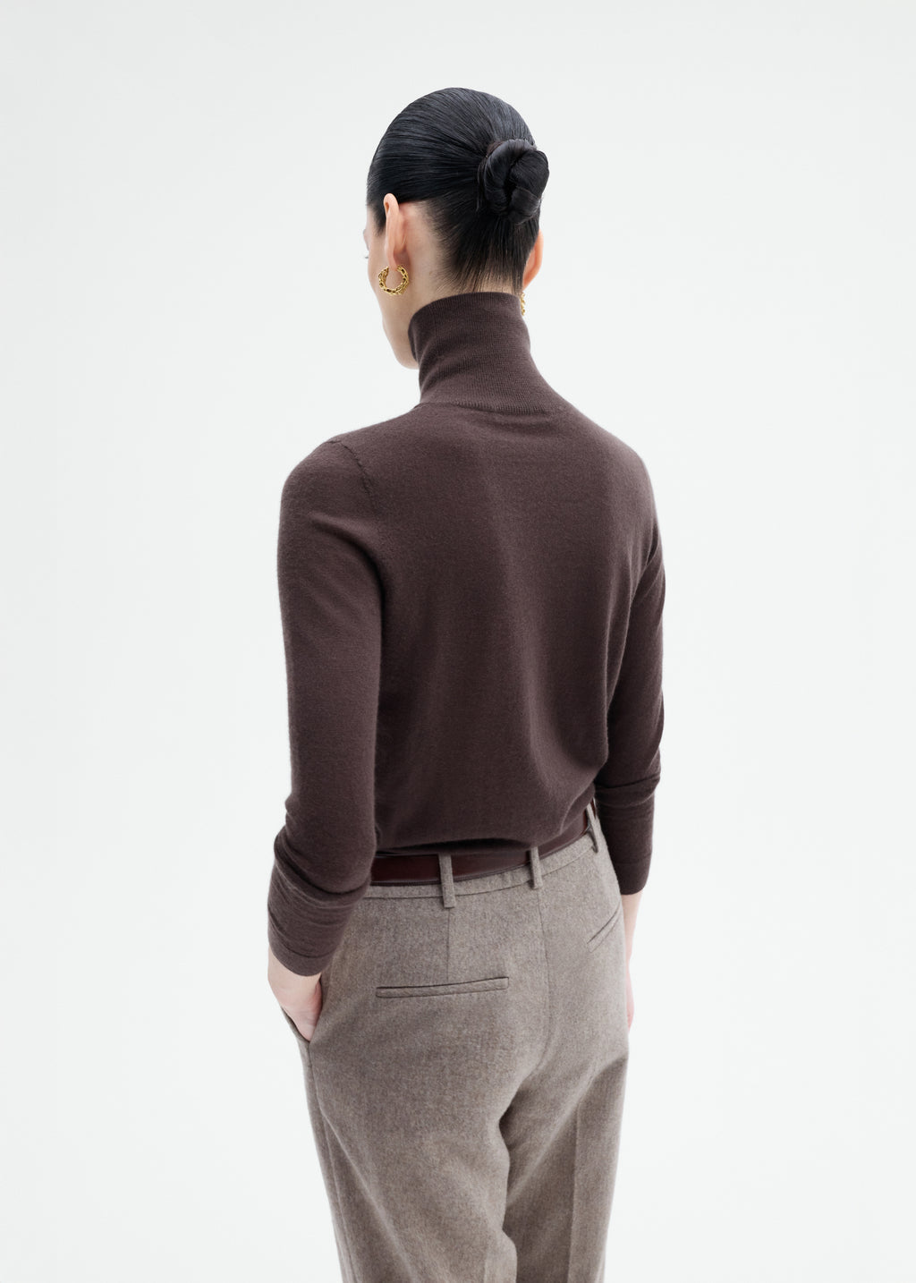 Slim Turtleneck in Fine Cashmere - Chocolate - CO