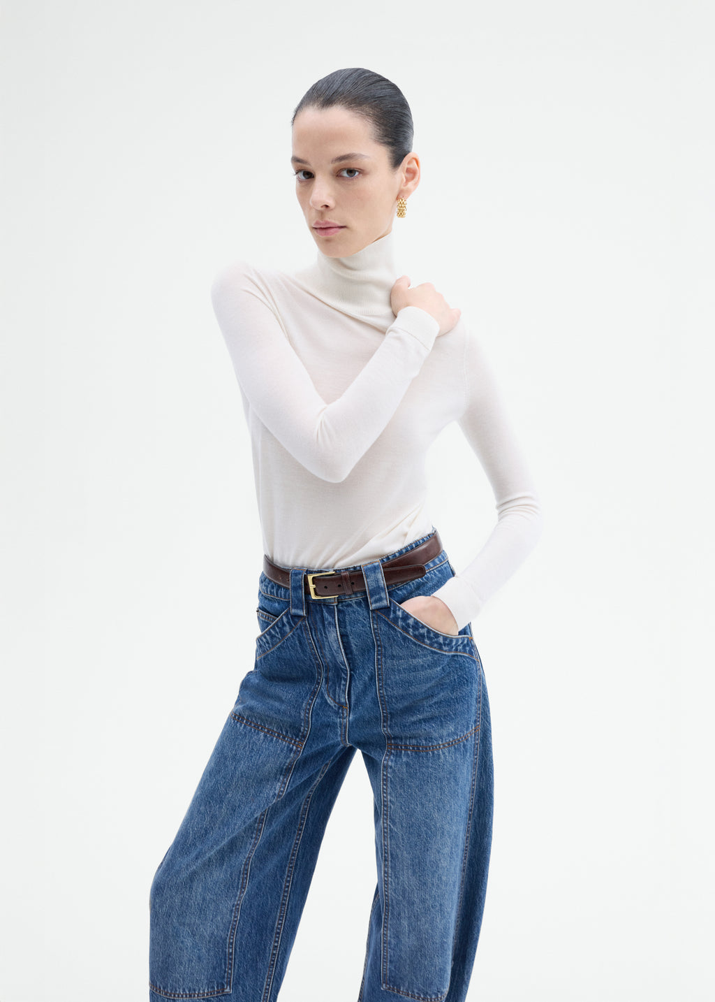 Slim Turtleneck in Fine Cashmere - Ivory - CO