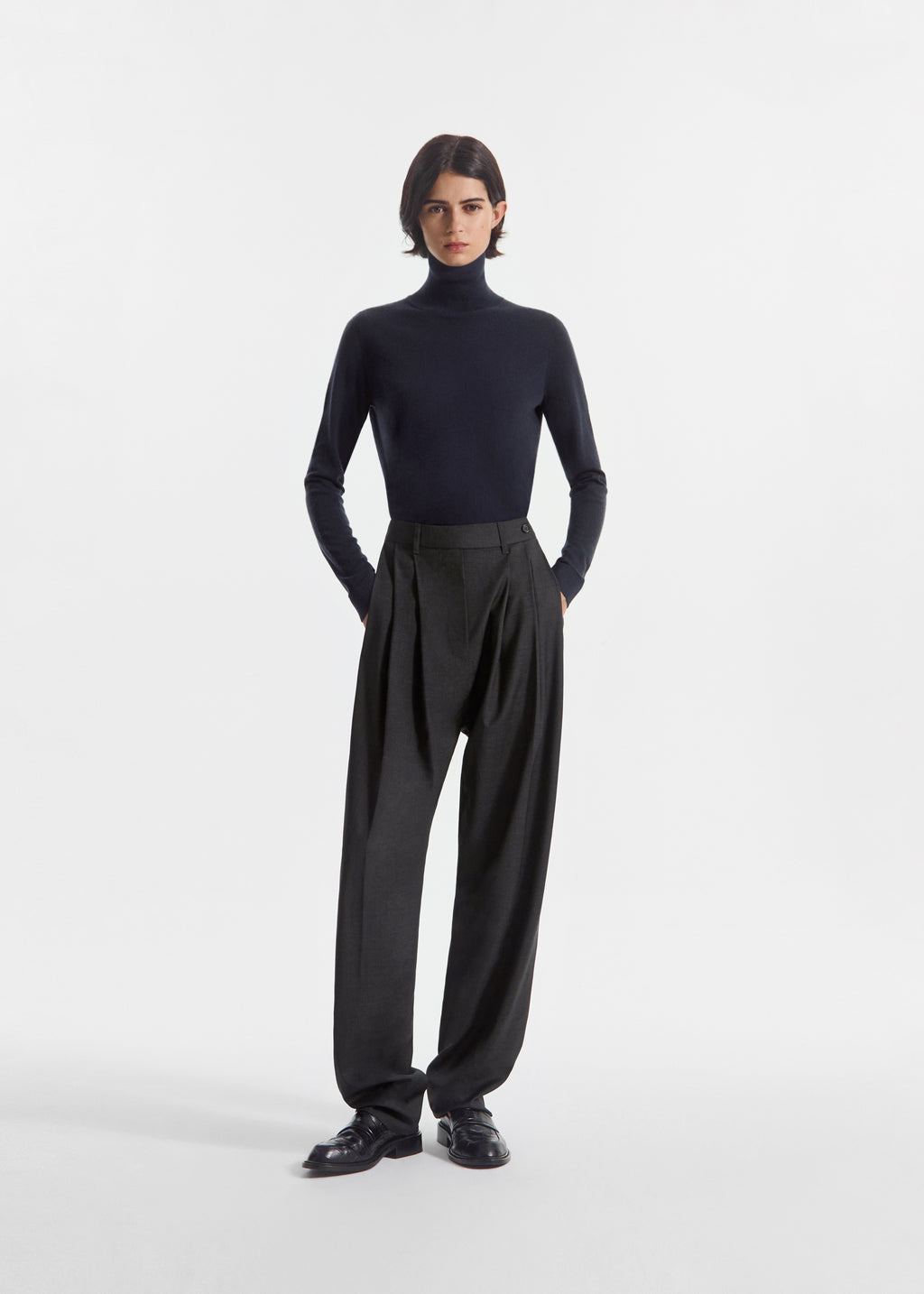 Wide Leg Pleated Pant in Wool - Grey - CO