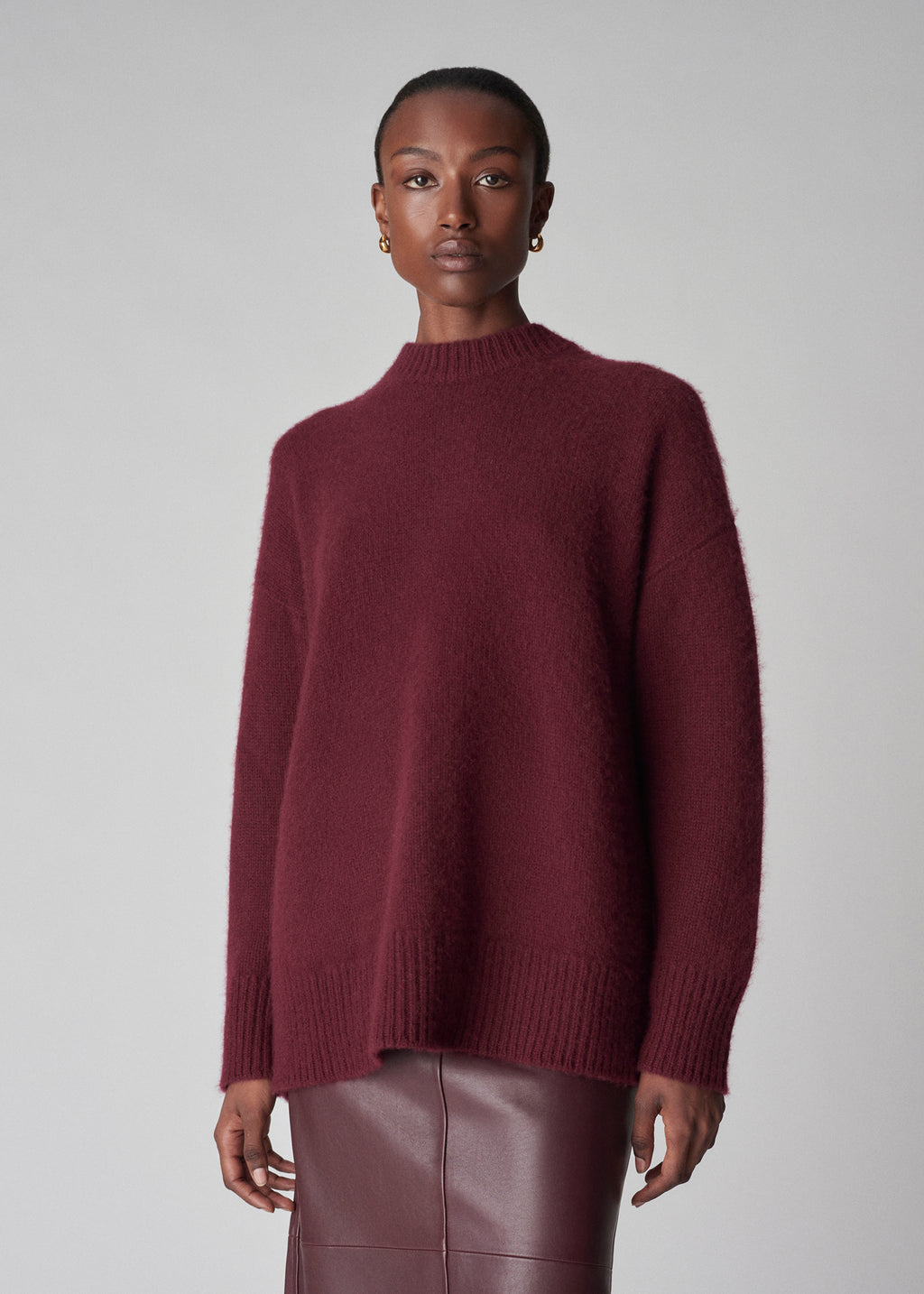 Boyfriend Crew Neck Sweater in Cashmere - Bordeaux - CO