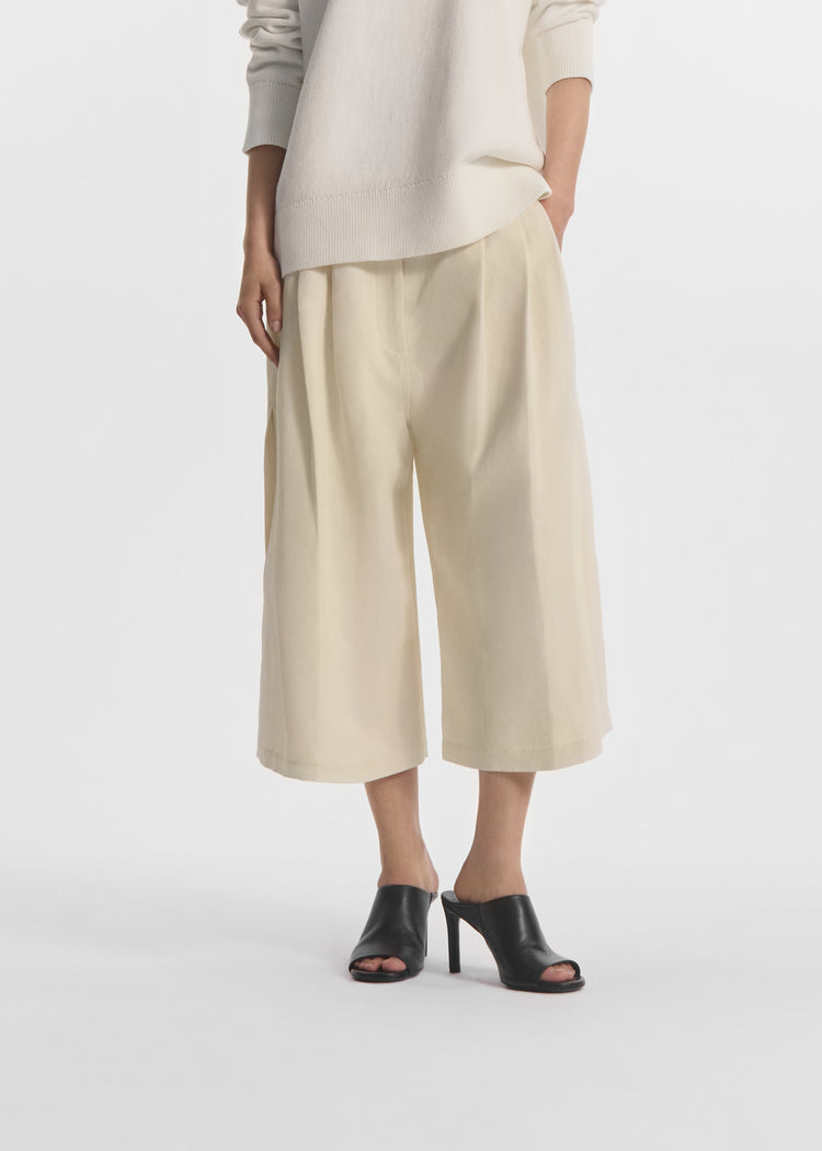 Pleated Culotte in Linen - Pearl, image 3 of 5