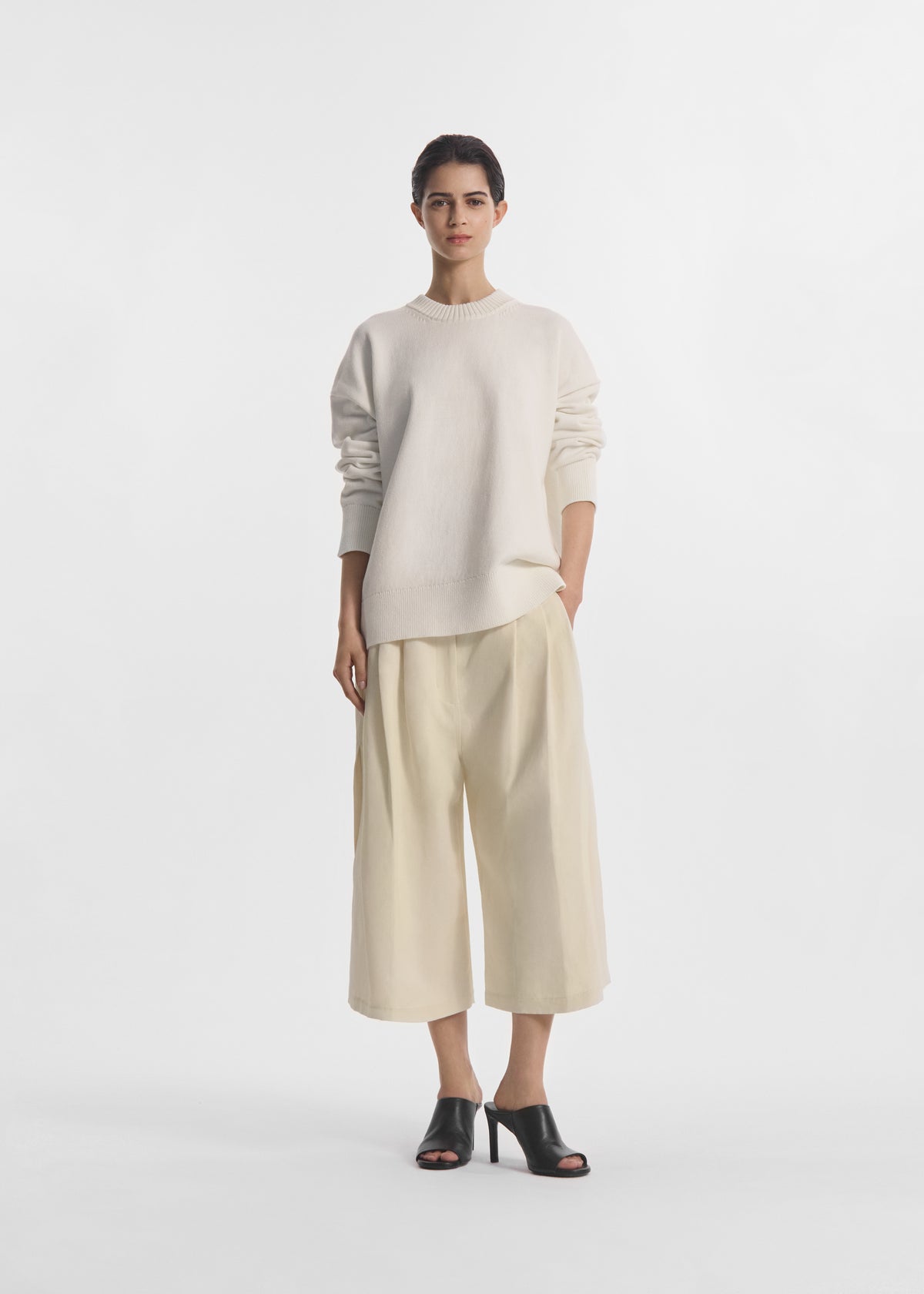 Pleated Culotte in Linen - Pearl, image 2 of 5