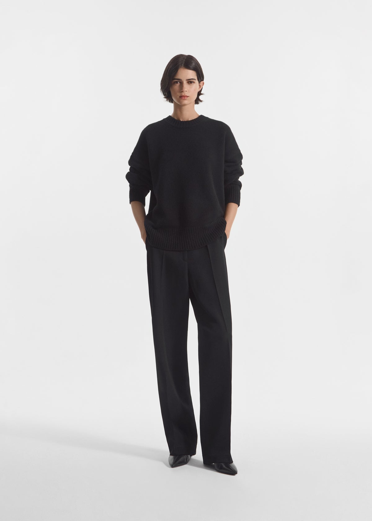 Boyfriend Crew Neck in Wool Cashmere - Black, image 3 of 5