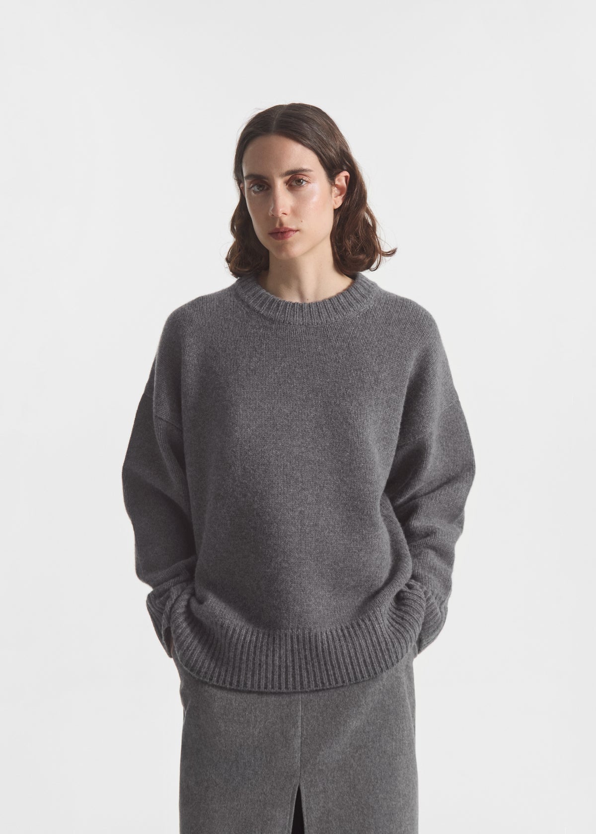 Boyfriend Crew Neck in Wool Cashmere - Grey, image 1 of 4