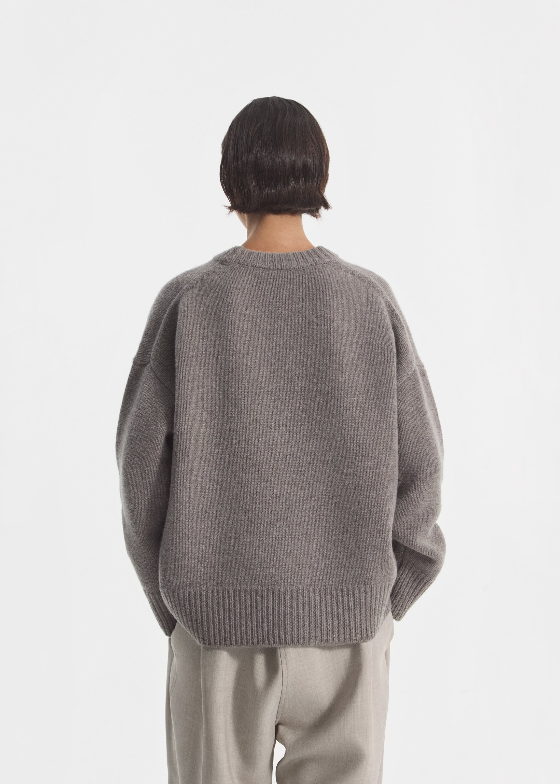 Boyfriend Crew Sweater in Wool Cashmere - Taupe