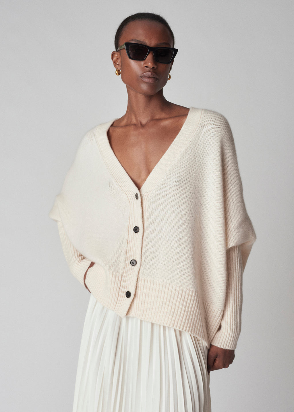 Batwing Cardigan in Cashmere - Ivory - CO