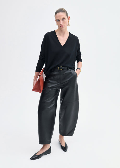 Pointed Ballerina Leather Flat in Black, image 5 of 5