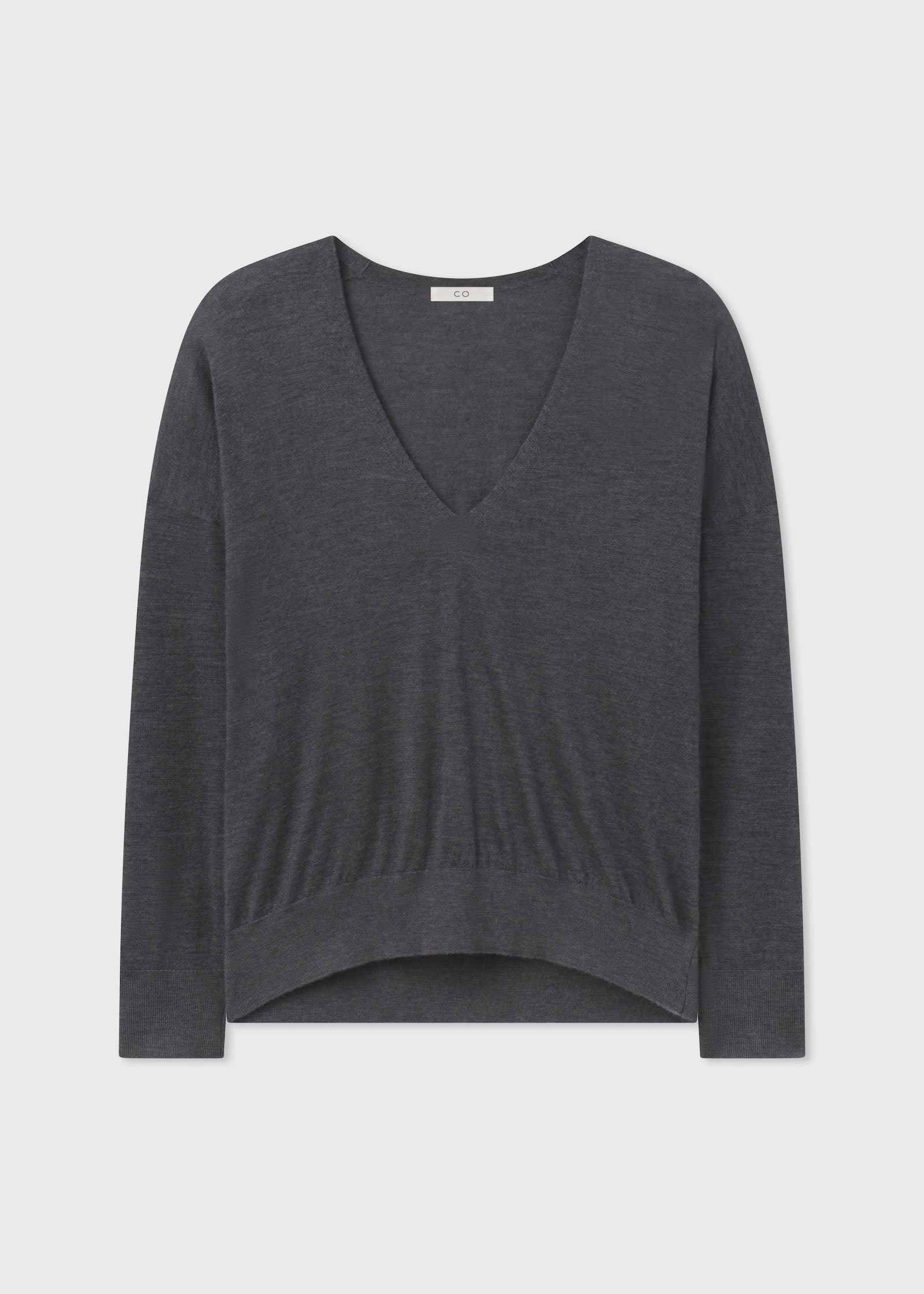 V-Neck Sweater in Fine Cashmere - Grey