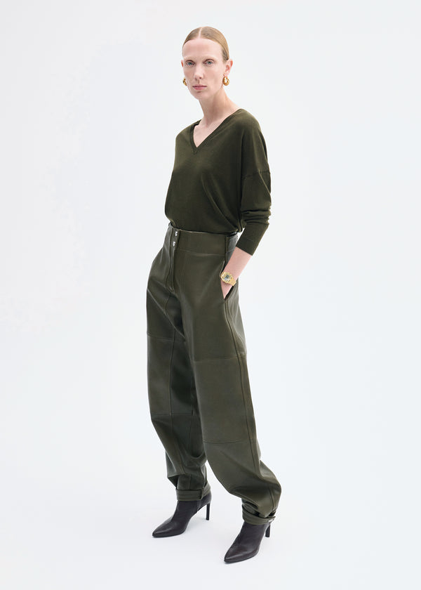 V-Neck Sweater in Fine Cashmere - Olive - CO