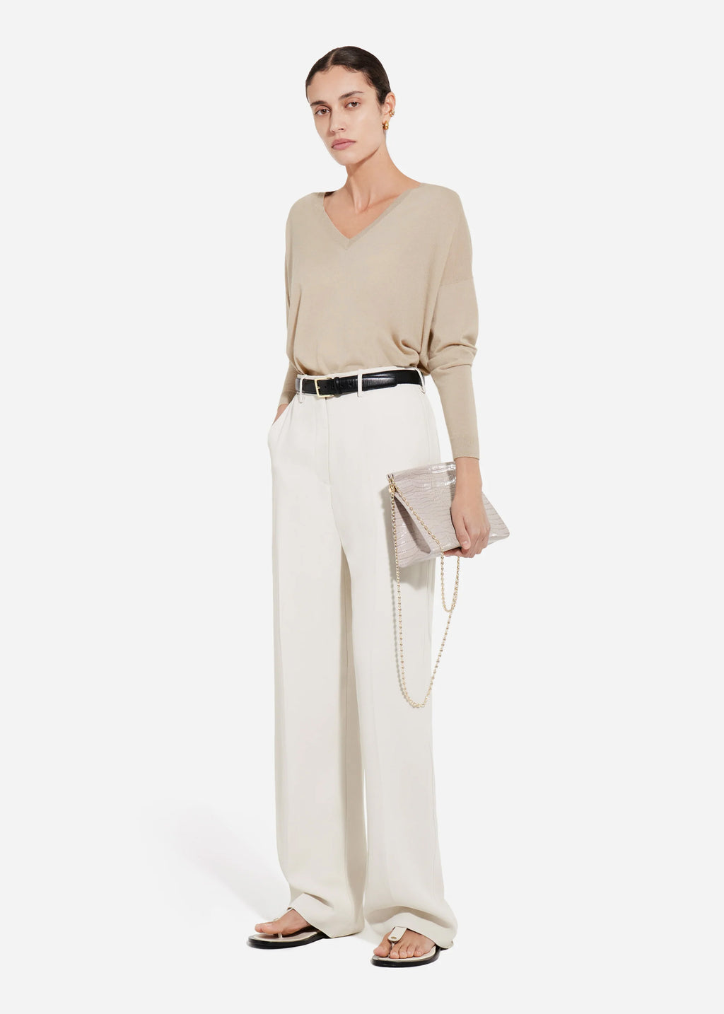 V-Neck Sweater in Fine Cashmere - Chestnut - CO