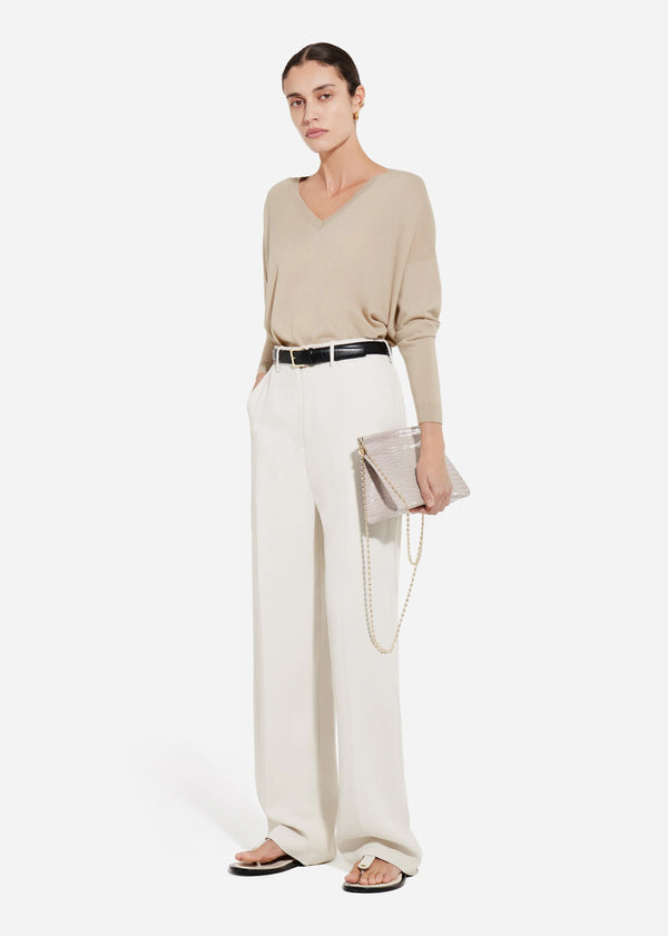 V-Neck Sweater in Fine Cashmere - Chestnut - CO