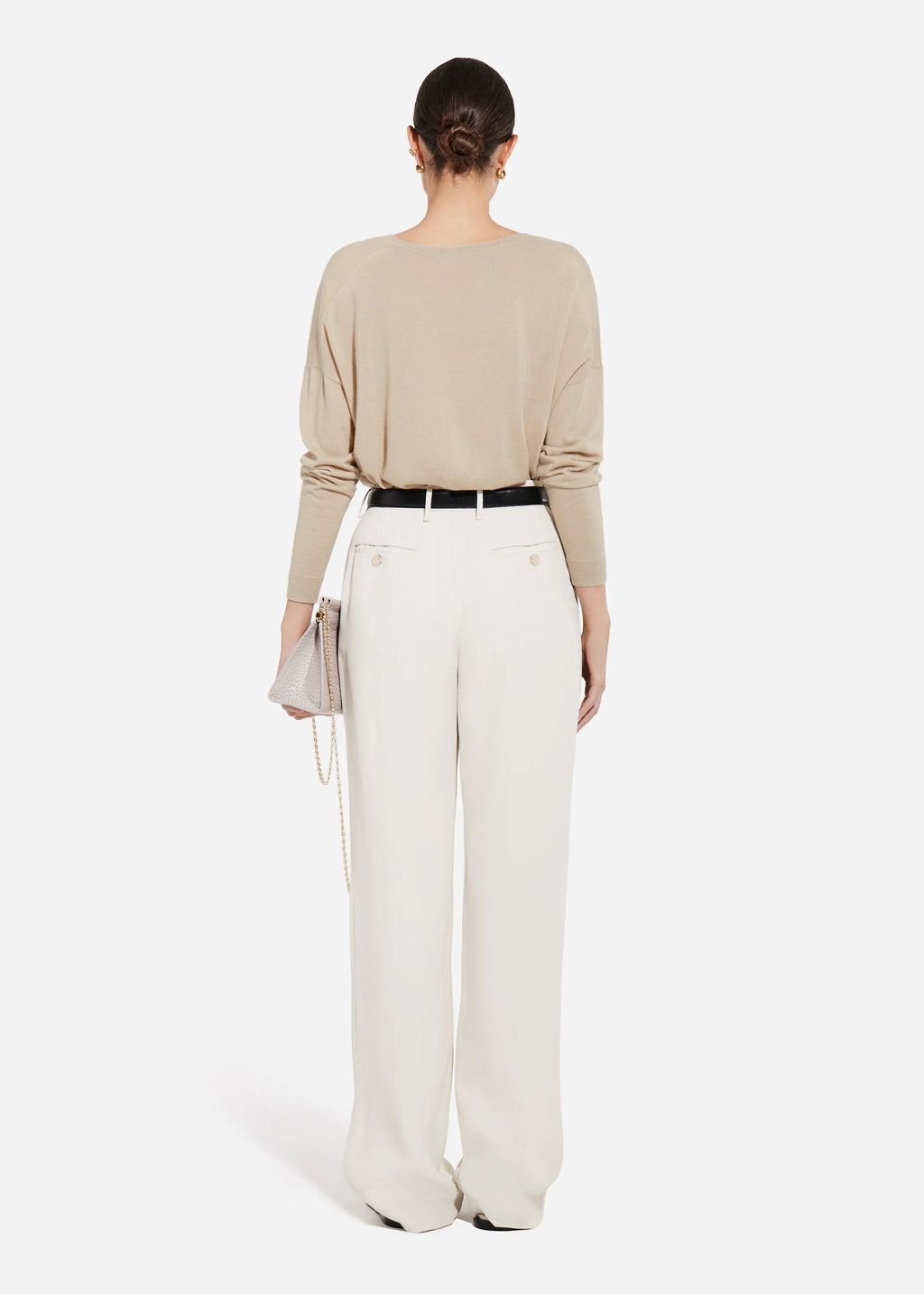 V-Neck Sweater in Fine Cashmere - Chestnut - CO