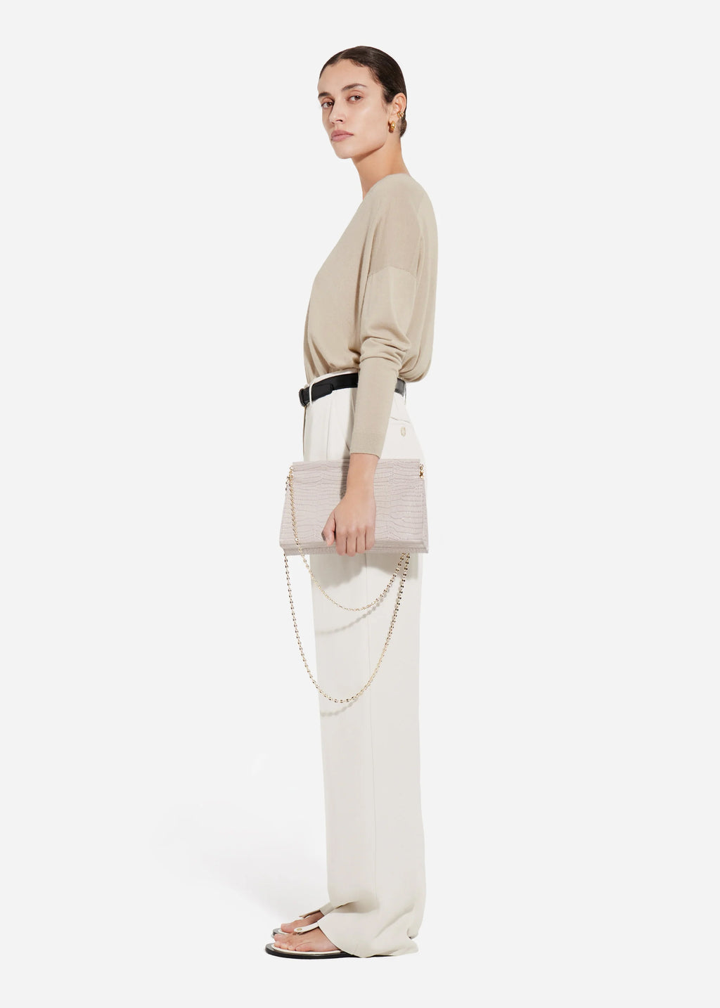 V-Neck Sweater in Fine Cashmere - Chestnut - CO