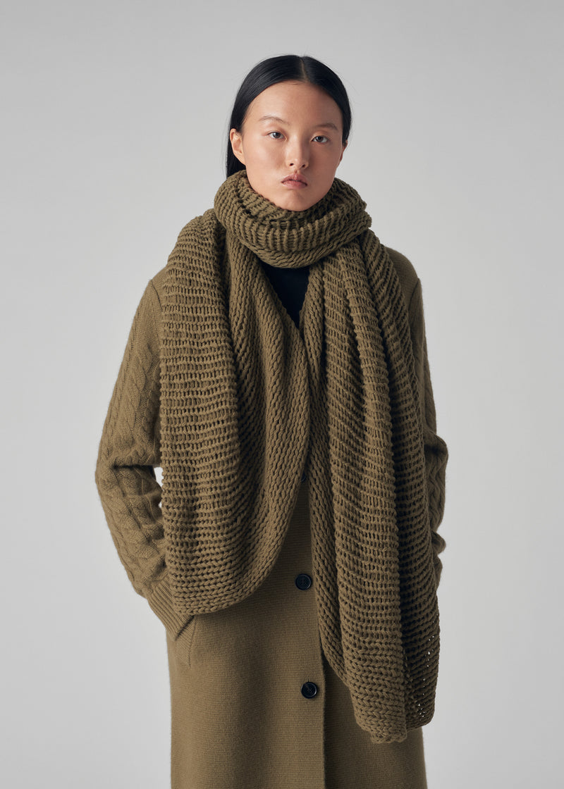 Oversized Scarf in Cashmere - Olive - CO