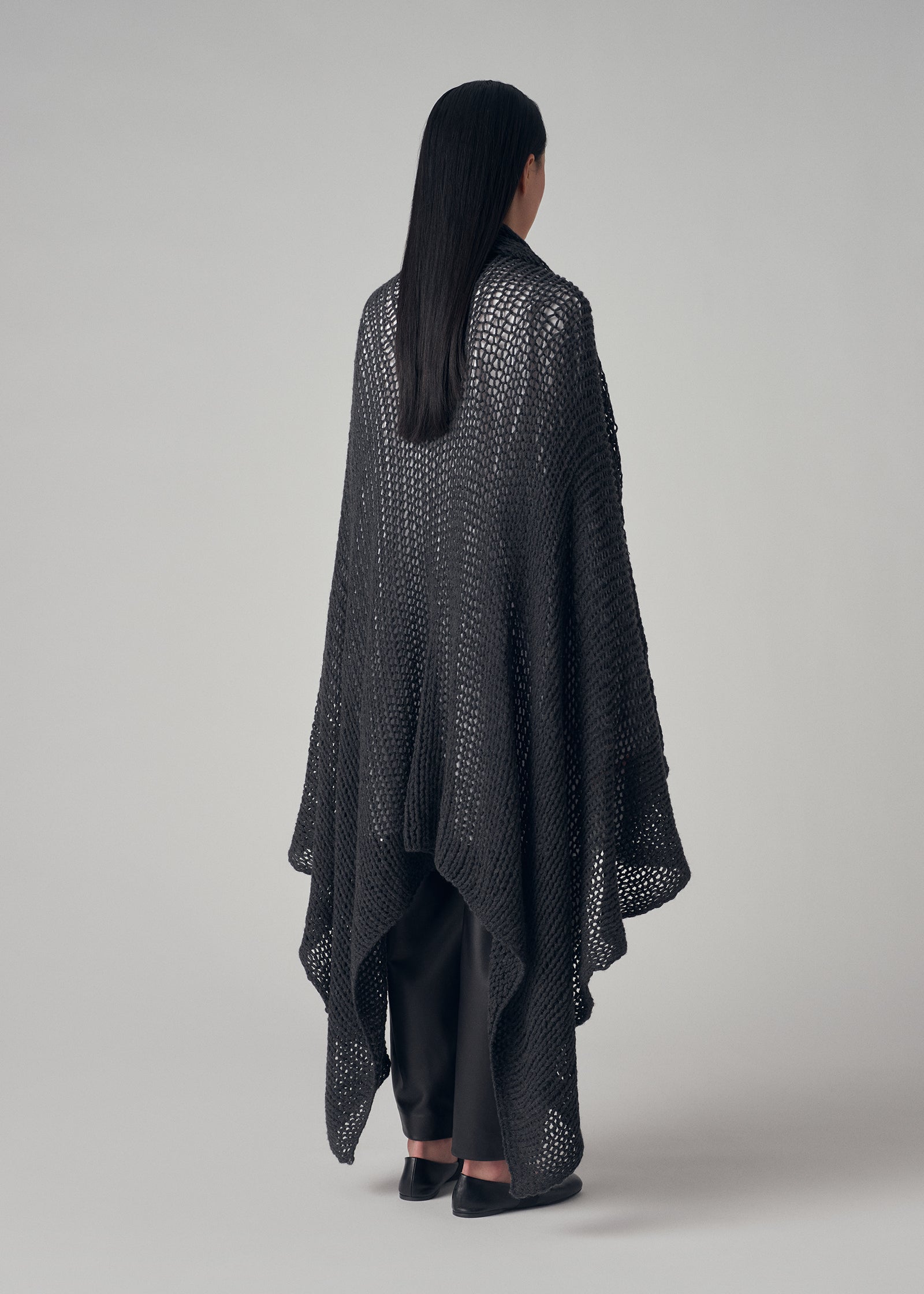 Oversized Scarf in Cashmere - Dark Grey - CO Collections
