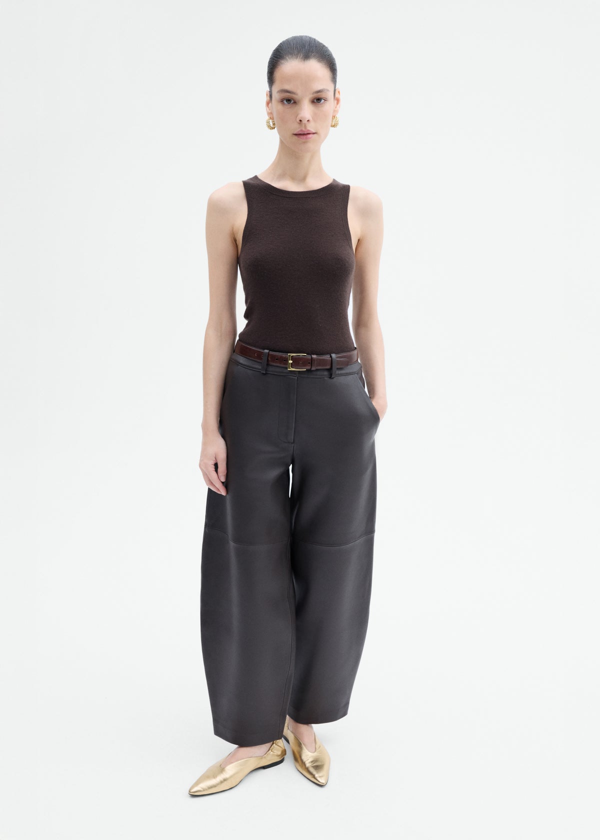 Tank Top in Fine Cashmere - Chocolate, image 3 of 6
