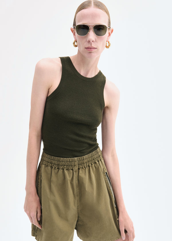 Fitted Tank in Fine Cashmere - Olive - CO