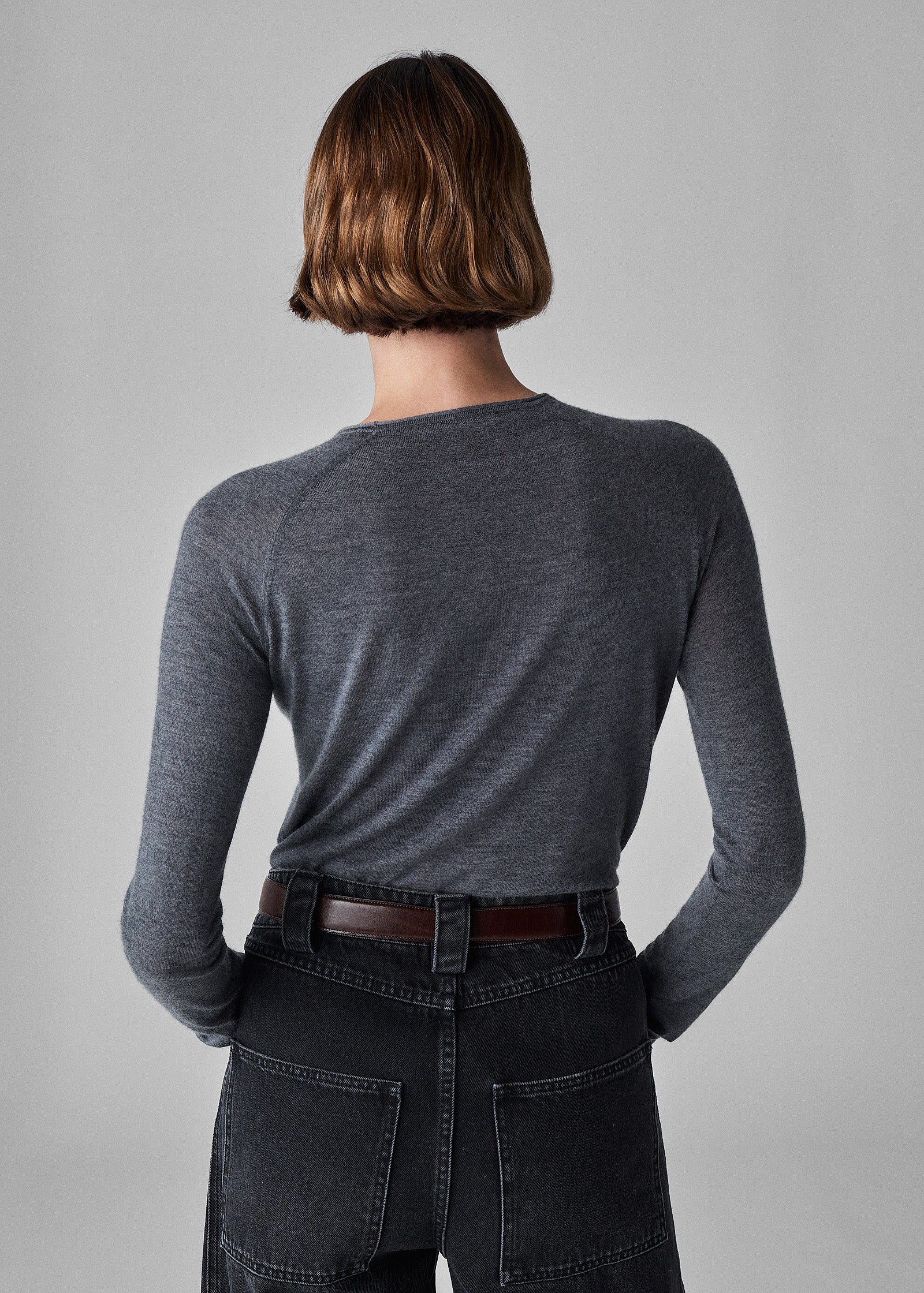 Raglan Crew in Fine Cashmere - Grey