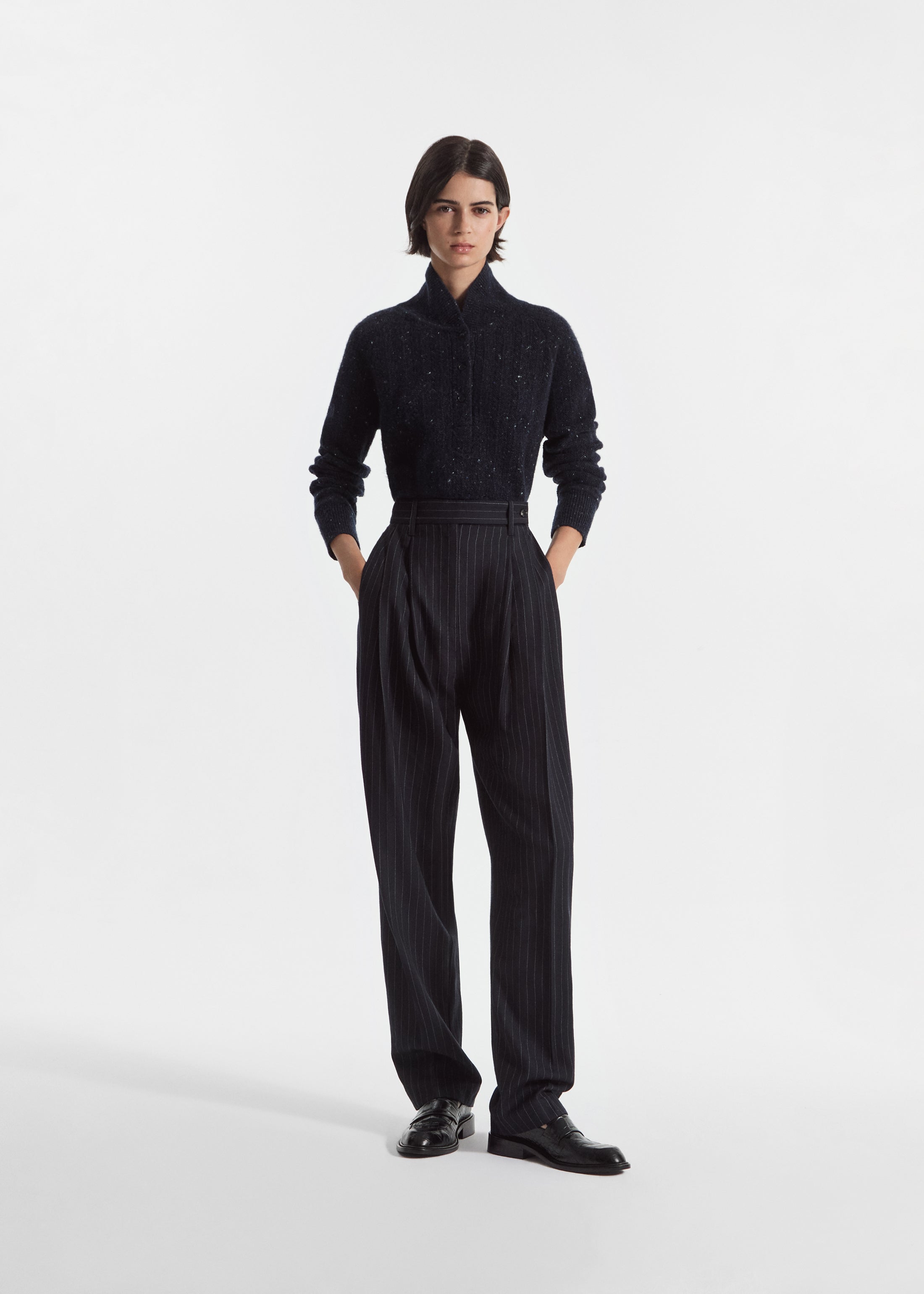 Wide Leg Pleated Pant in Pinstripe Virgin Wool - Navy Stripe