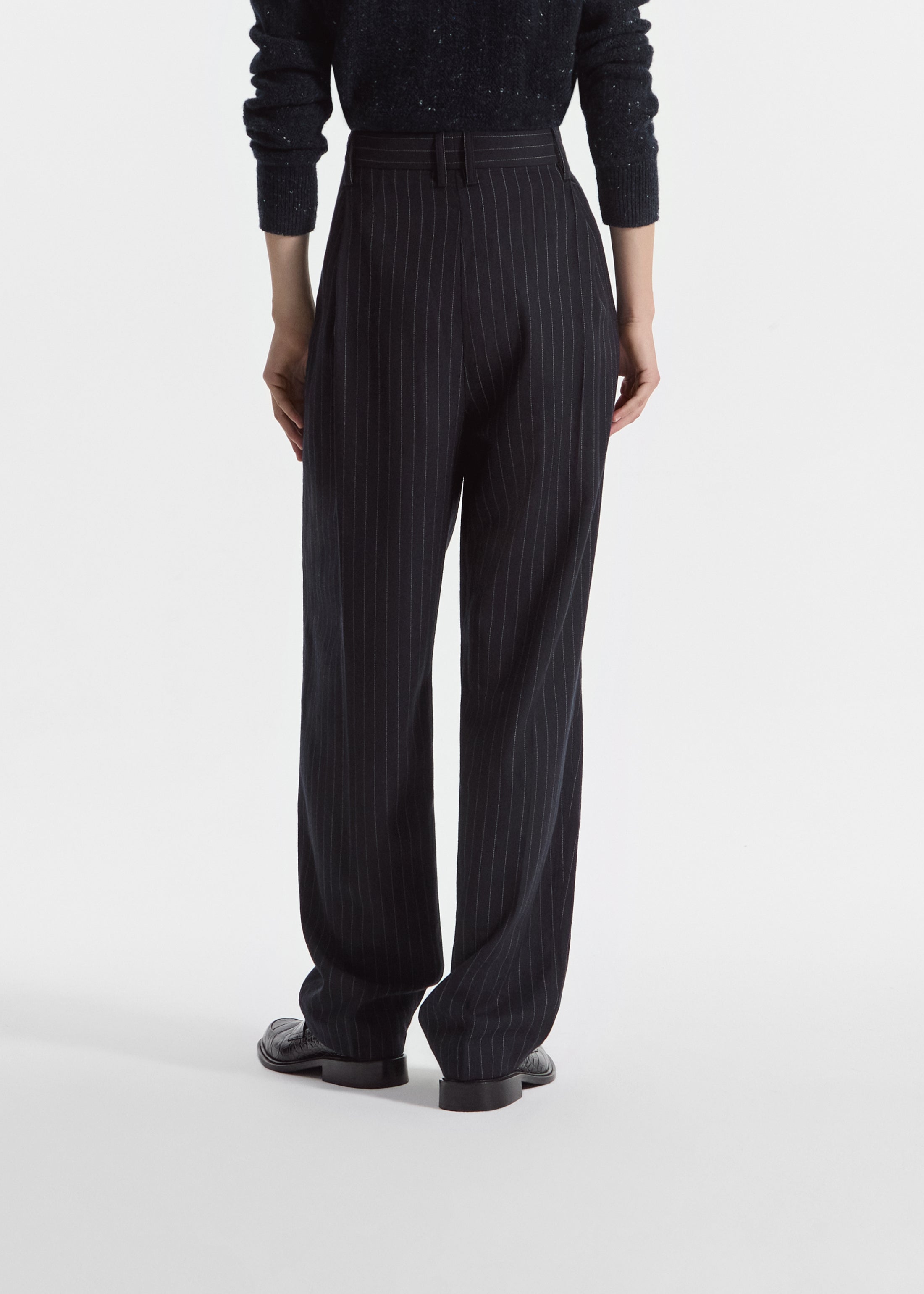 Wide Leg Pleated Pant in Pinstripe Virgin Wool - Navy Stripe
