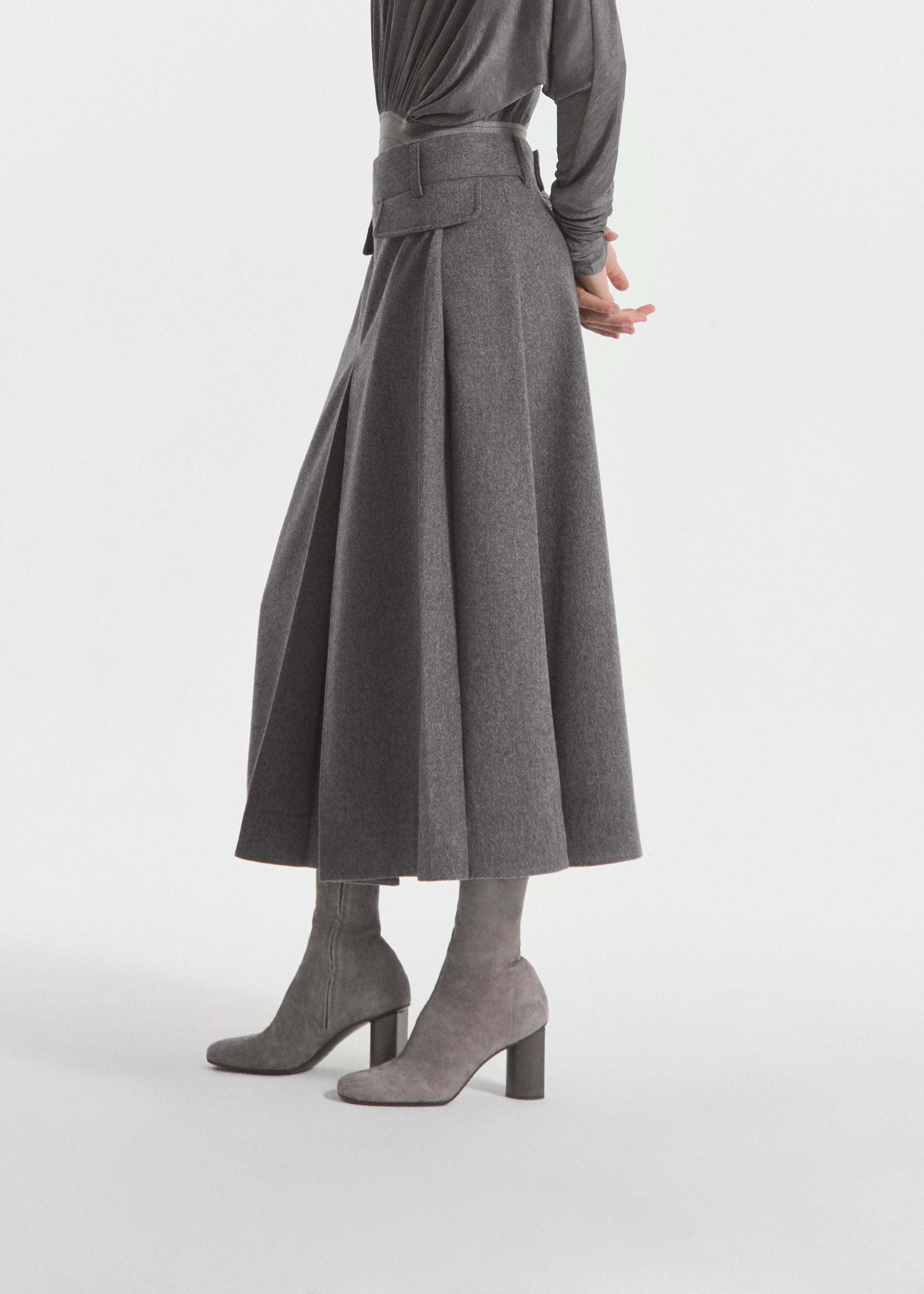 Front Pocket Skirt in Wool Cashmere - Grey Melange, image 2 of 6