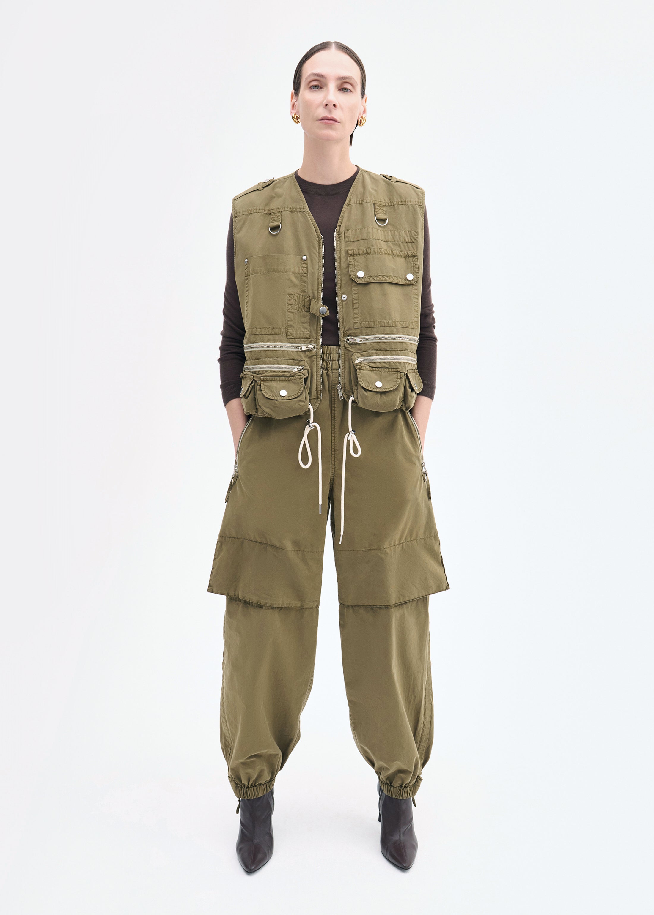 Garment-Dyed Utility Gilet Vest in Cotton - Olive