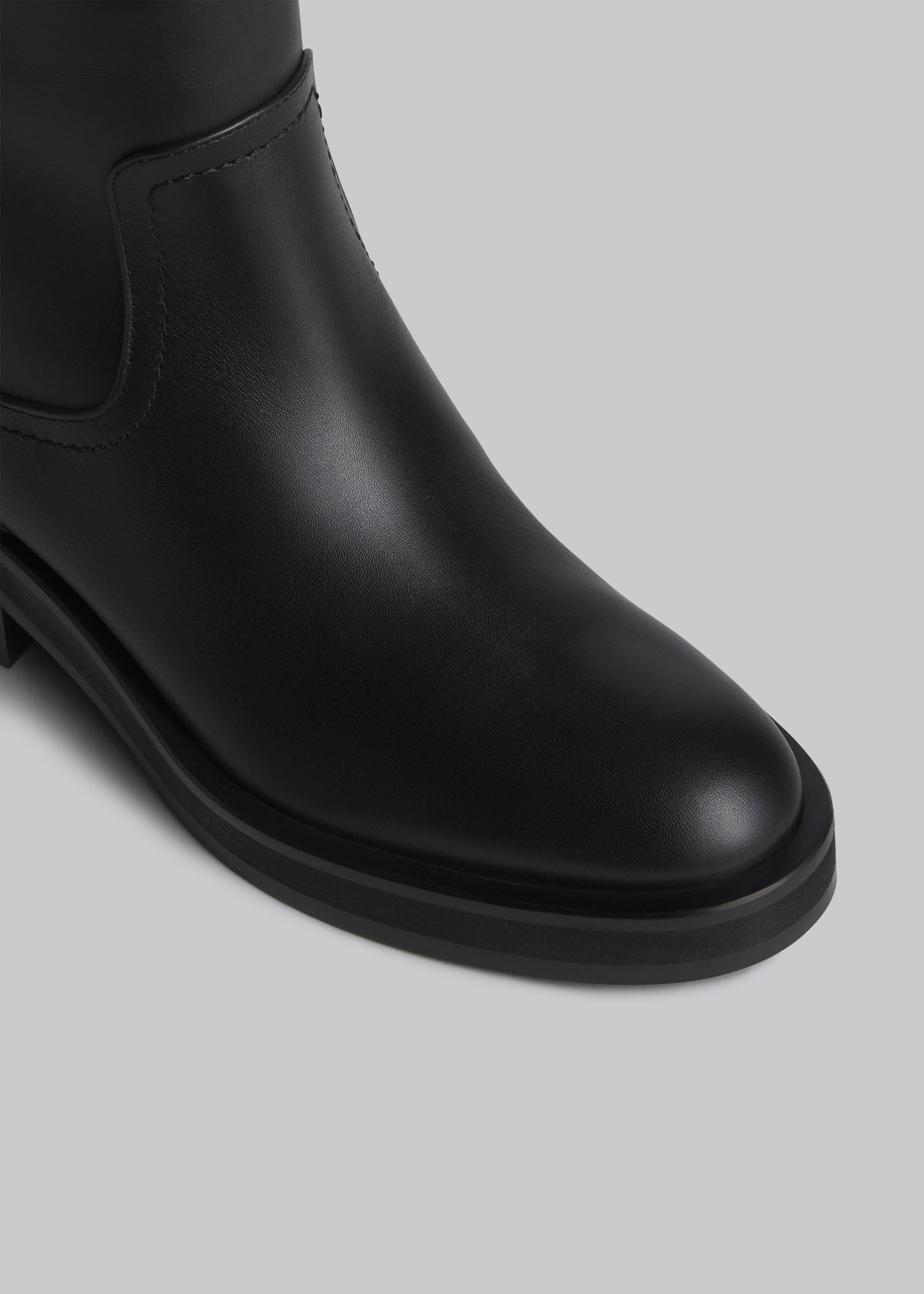 Workwear Boot in Calfskin - Black