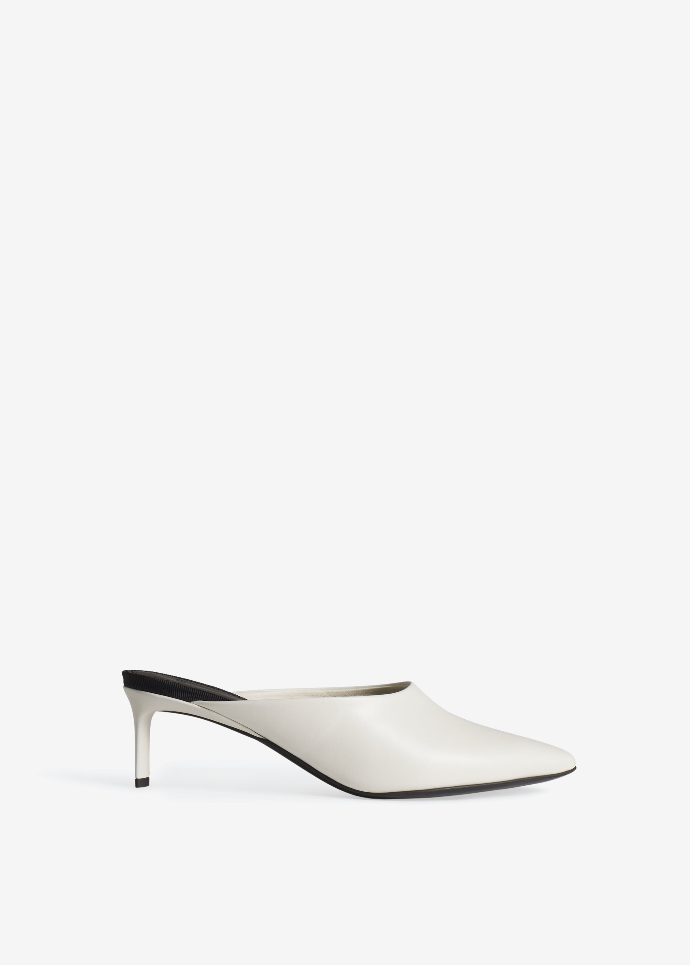 Pointed Toe Mule in Calf Skin Leather - Ivory