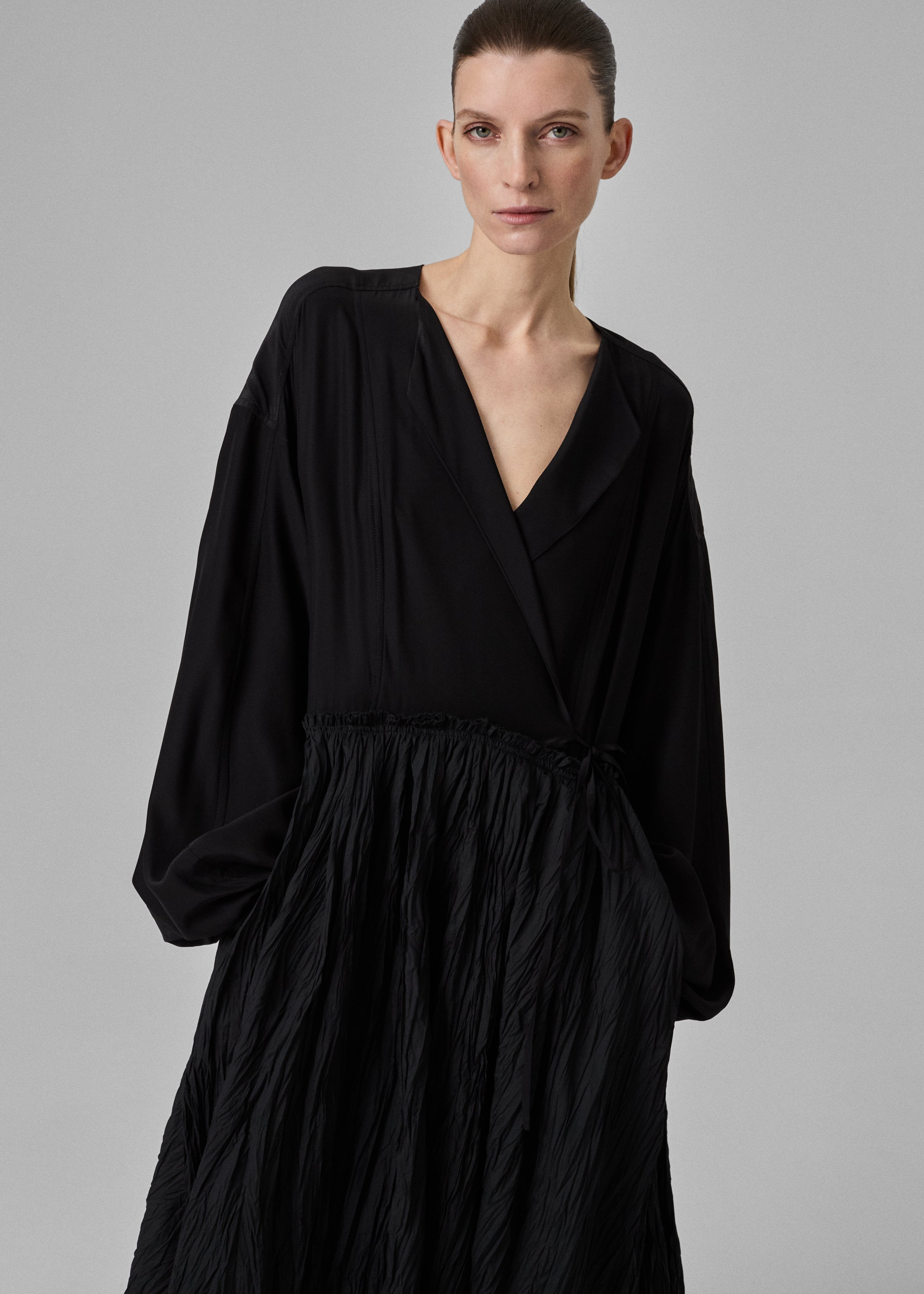 Plissé Wrap Dress - Black