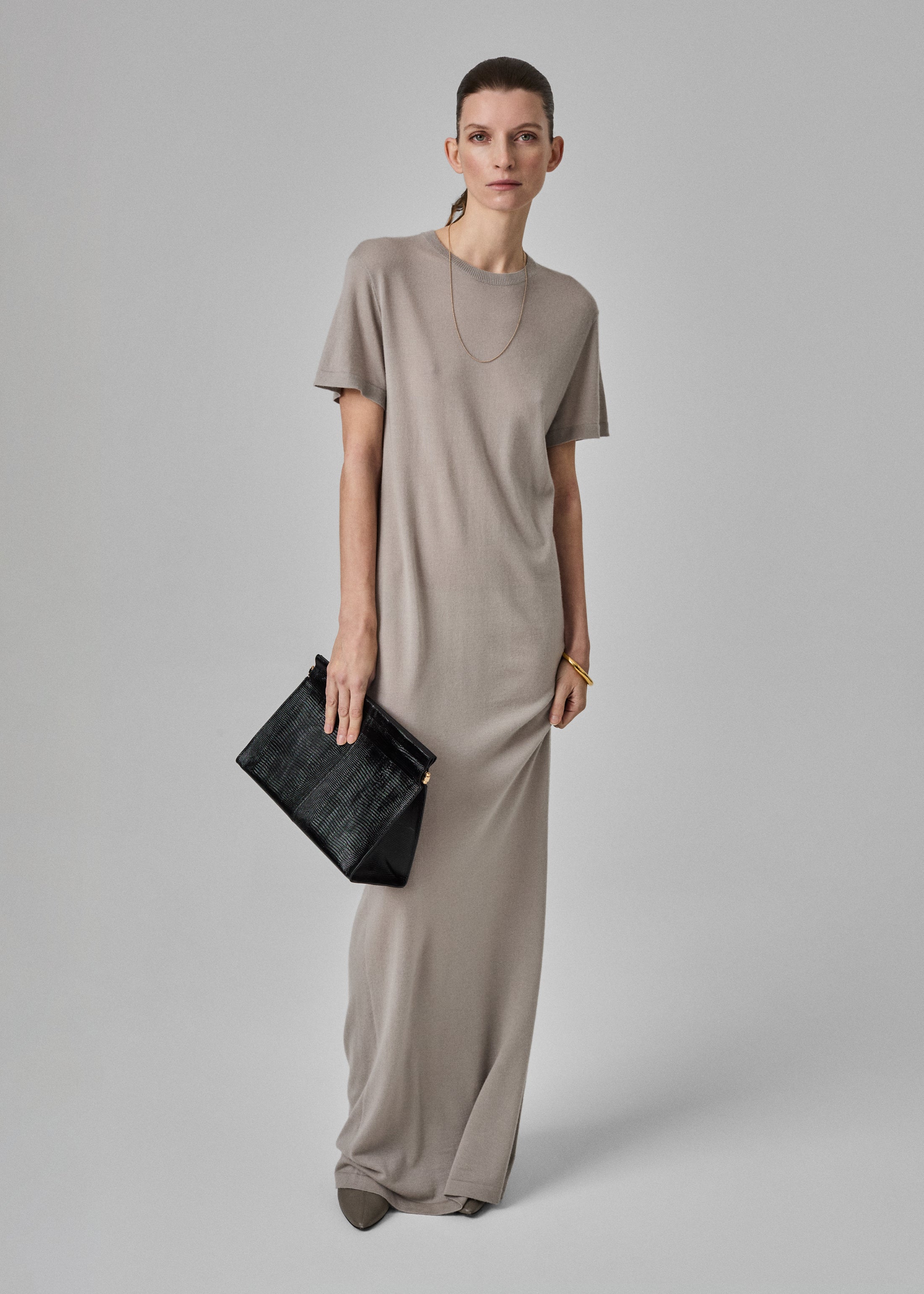 T-Shirt Dress  in Fine Cashmere - Stone