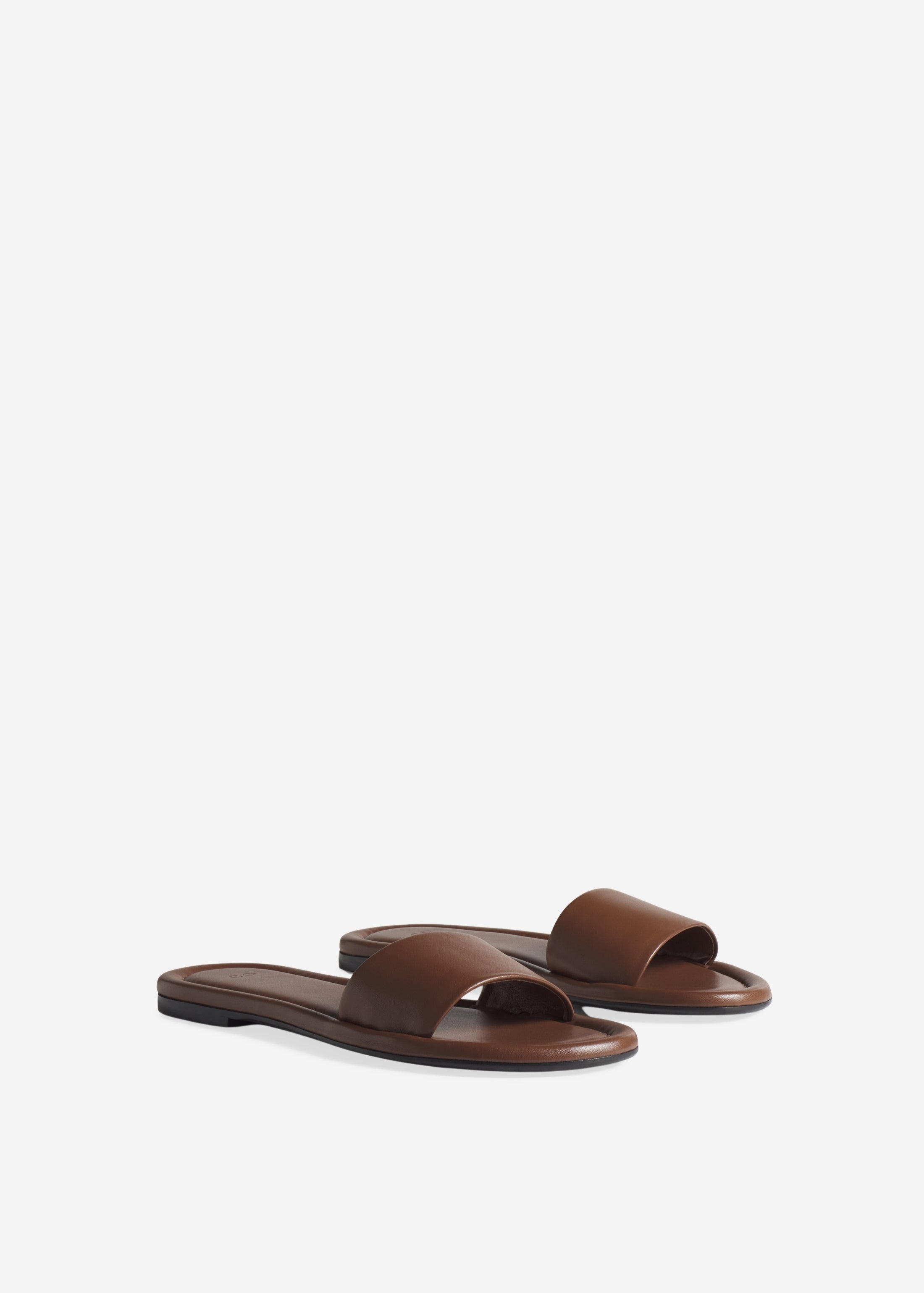 Slide Sandal in Leather - Cognac