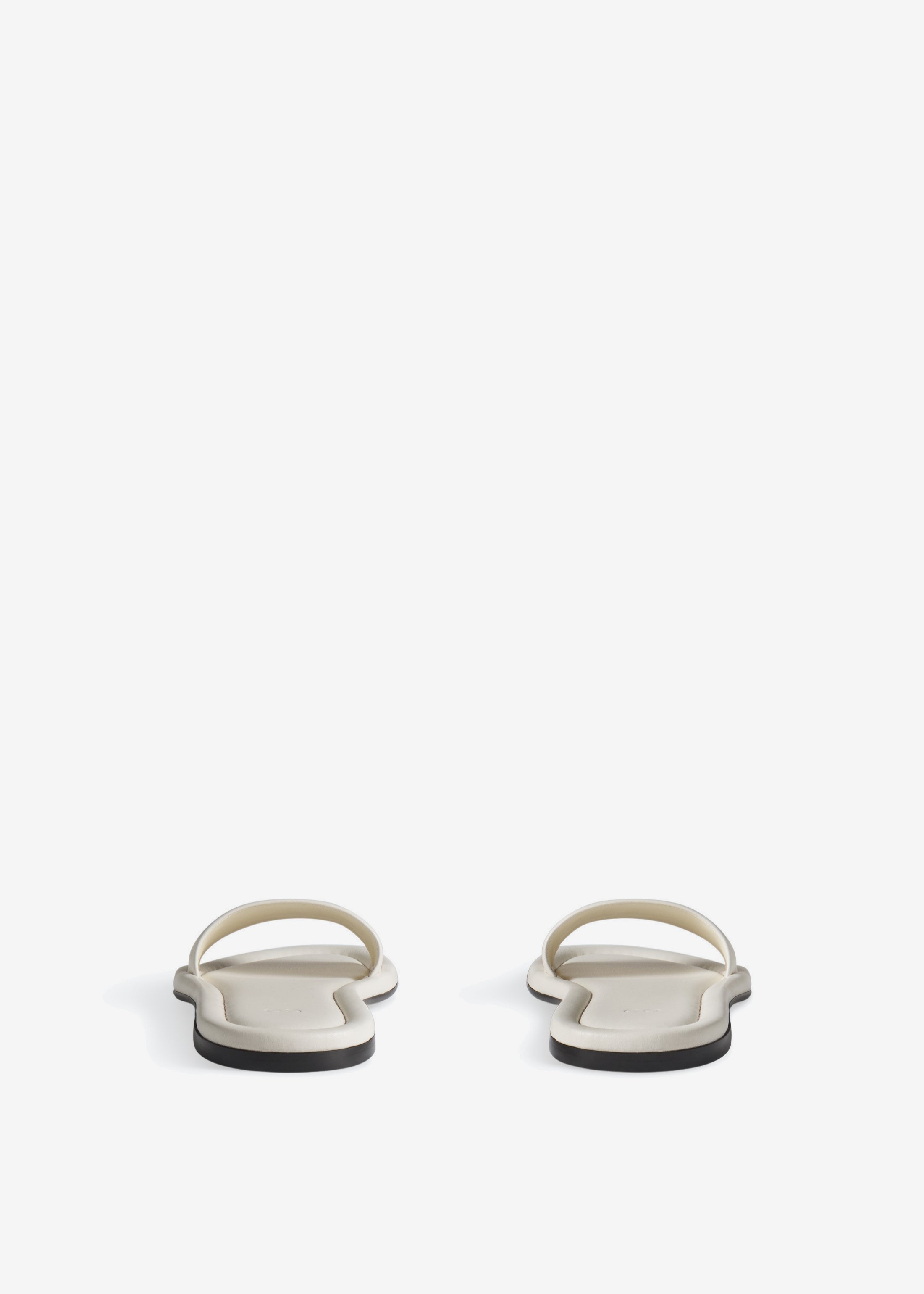 Slide Sandal in Leather - Ivory