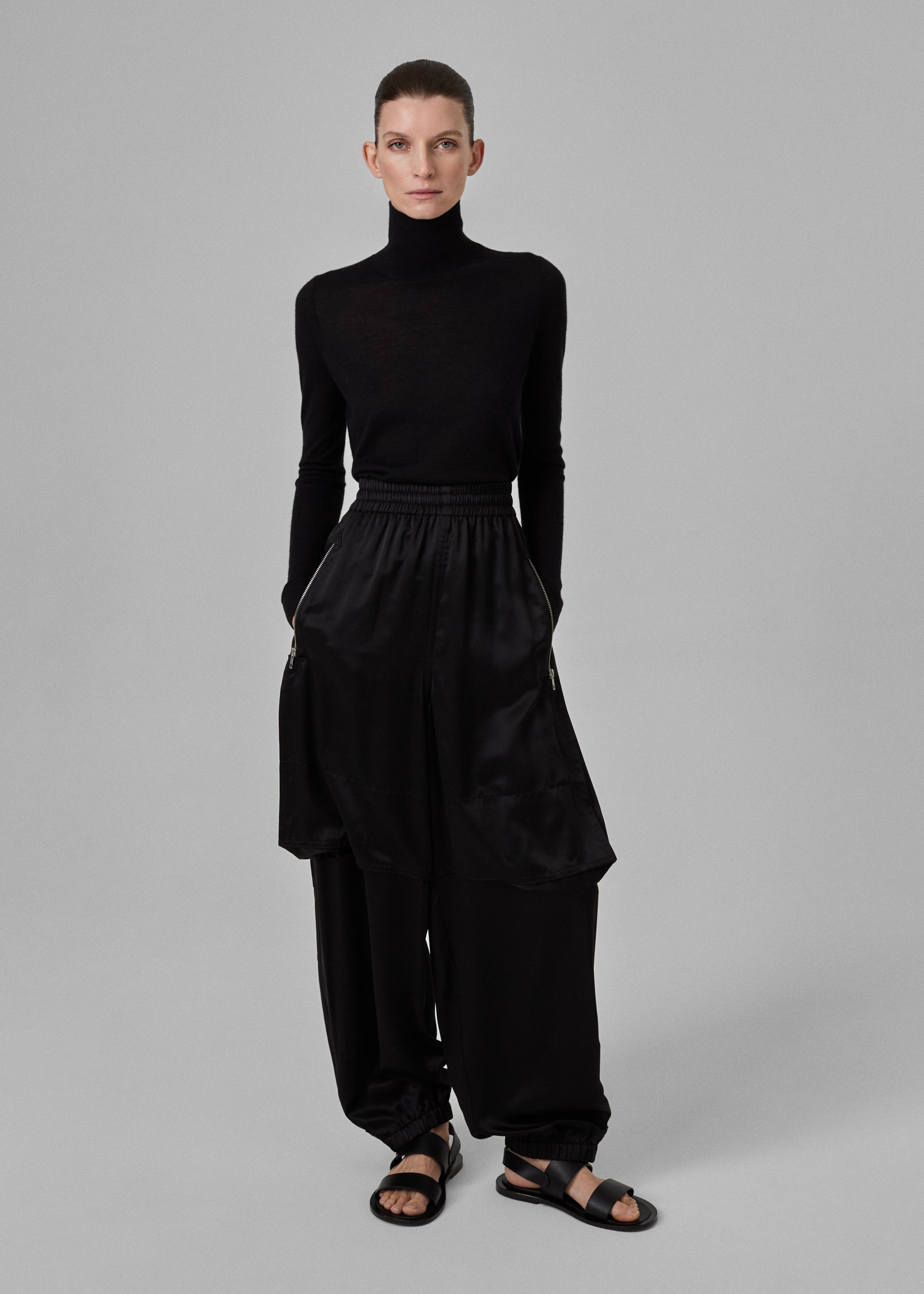 Articulated Vent Pant  in Silk Charmeuse - Black