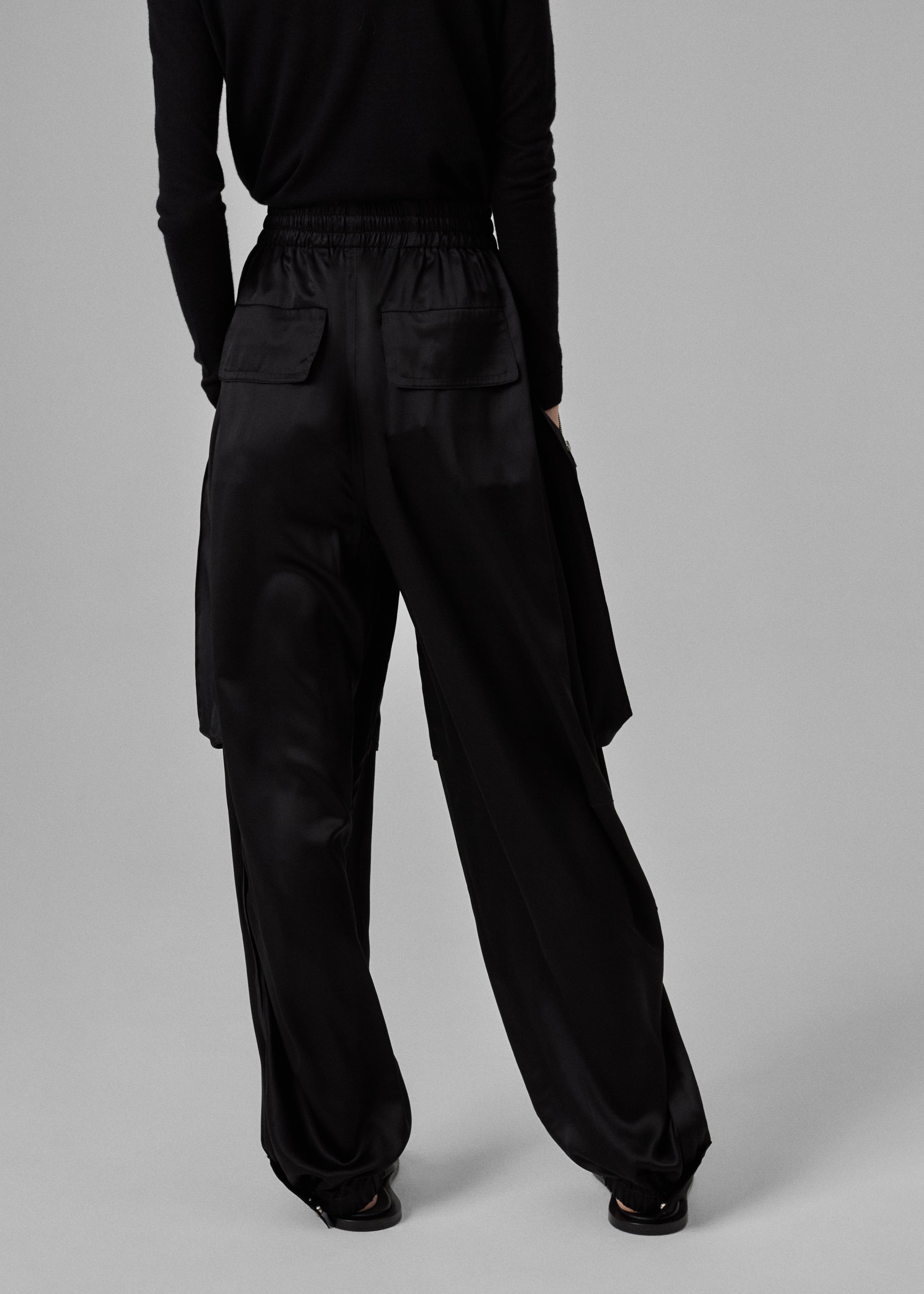 Articulated Vent Pant  in Silk Charmeuse - Black