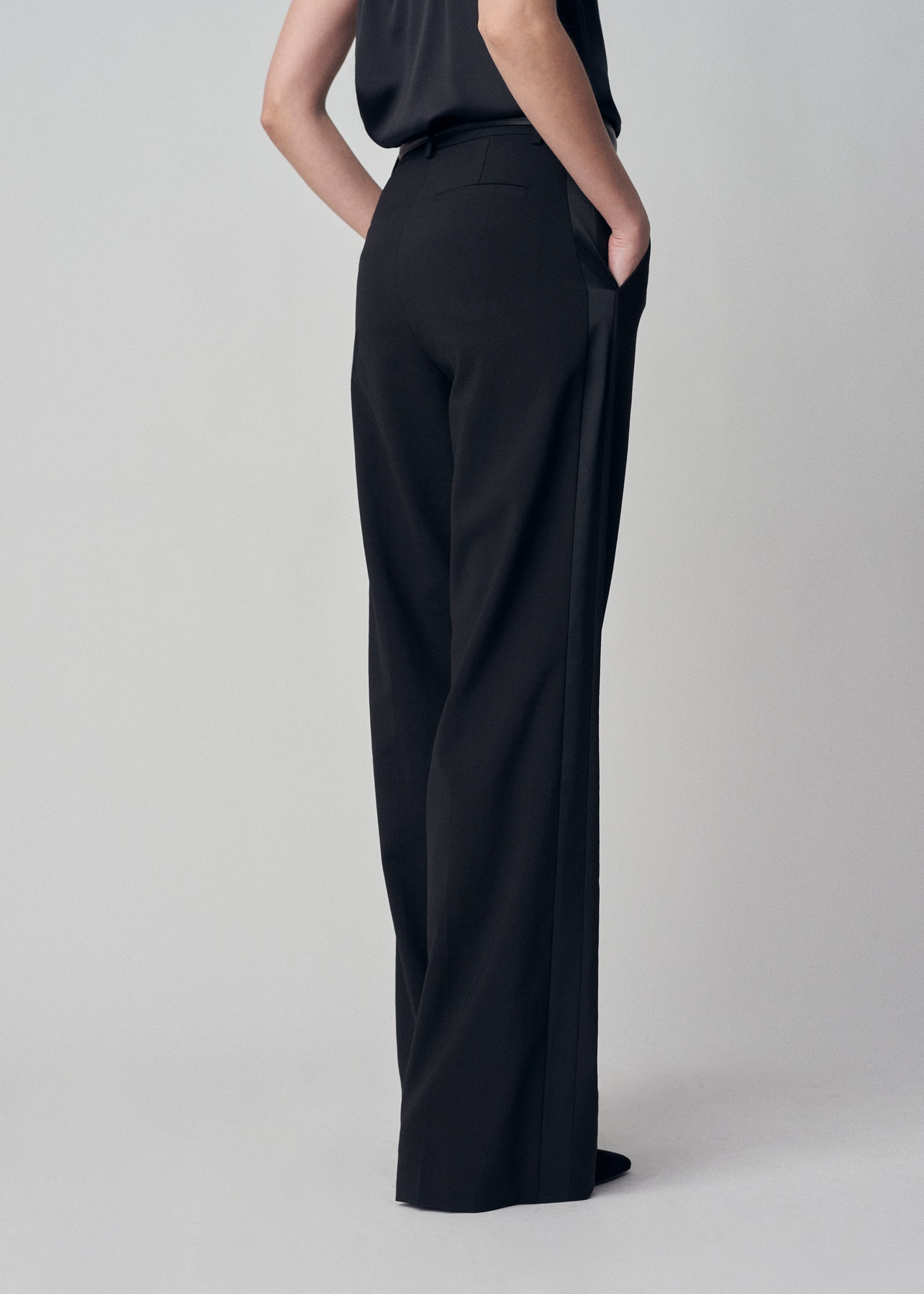 Tuxedo Pant in Virgin Wool - Black - CO Collections