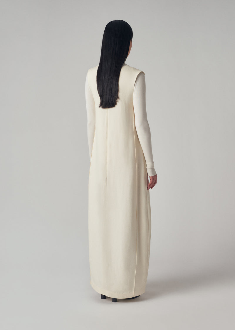 Sleeveless Shift Dress in Textured Crepe - Ivory - CO