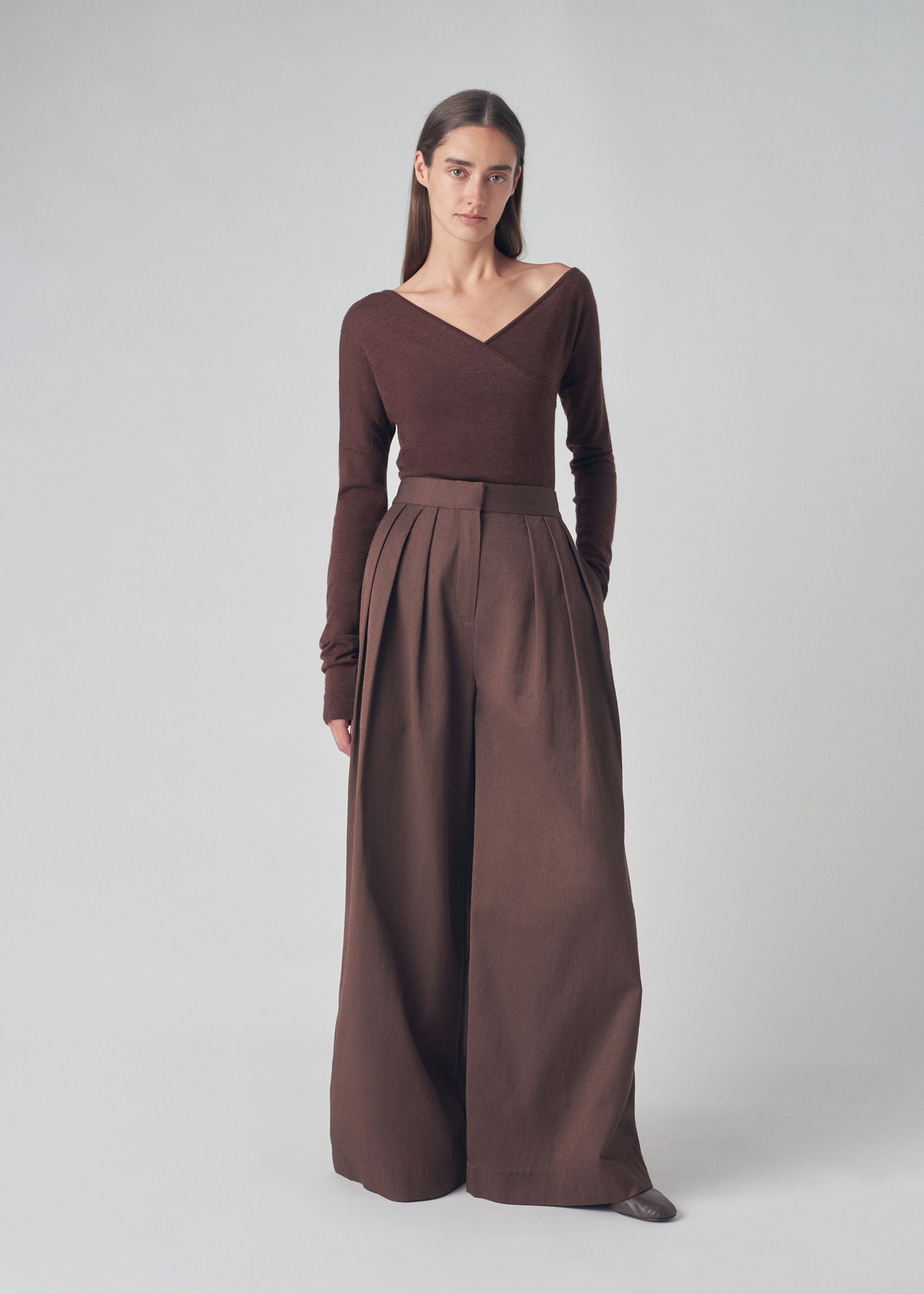 Wide Leg Trouser in Textured Twill - Brown - CO Collections