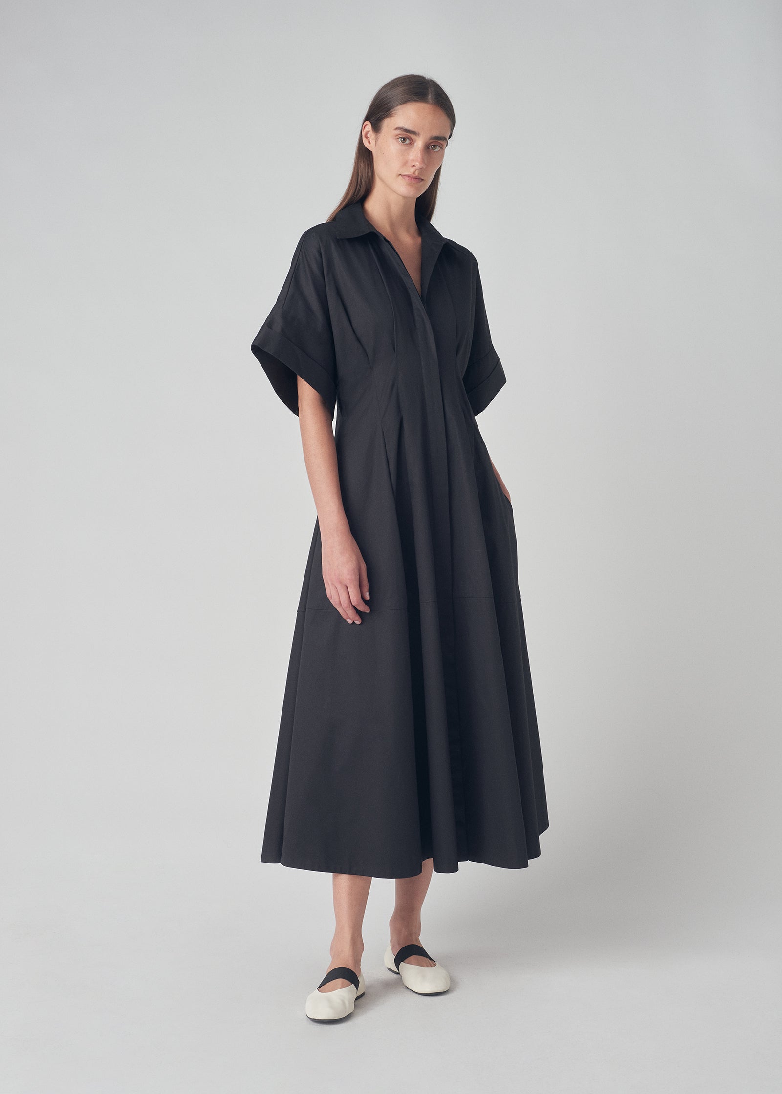 Short Sleeve Midi  Dress in Cotton Poplin - Black - CO Collections
