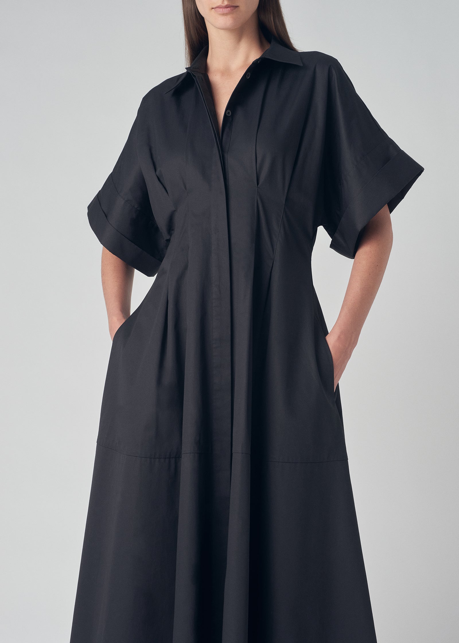 Short Sleeve Midi  Dress in Cotton Poplin - Black - CO Collections
