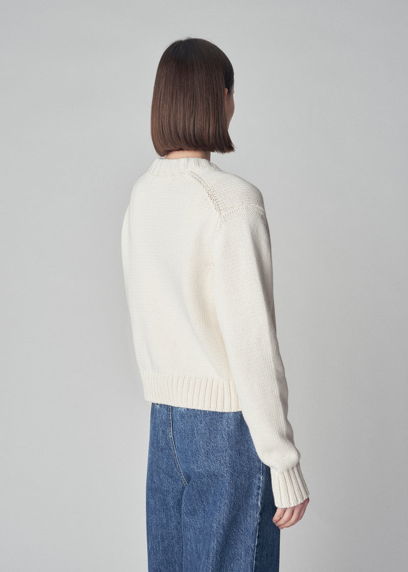 Cropped Cardigan in Chunky Cotton Knit  - Ivory - CO