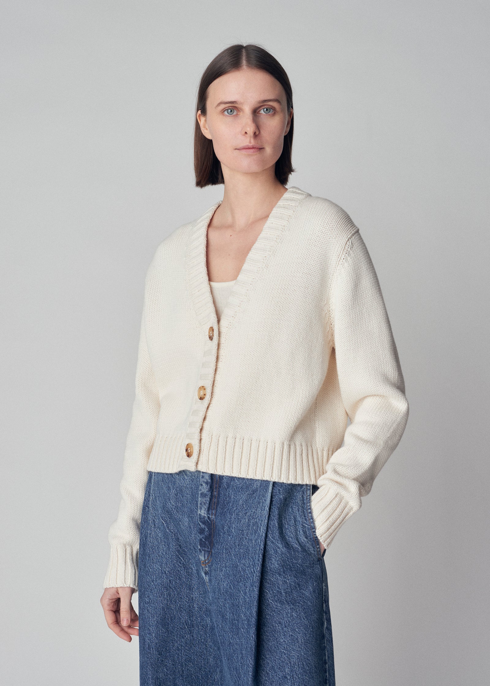 Cropped Cardigan in Chunky Cotton Knit  - Ivory - CO Collections