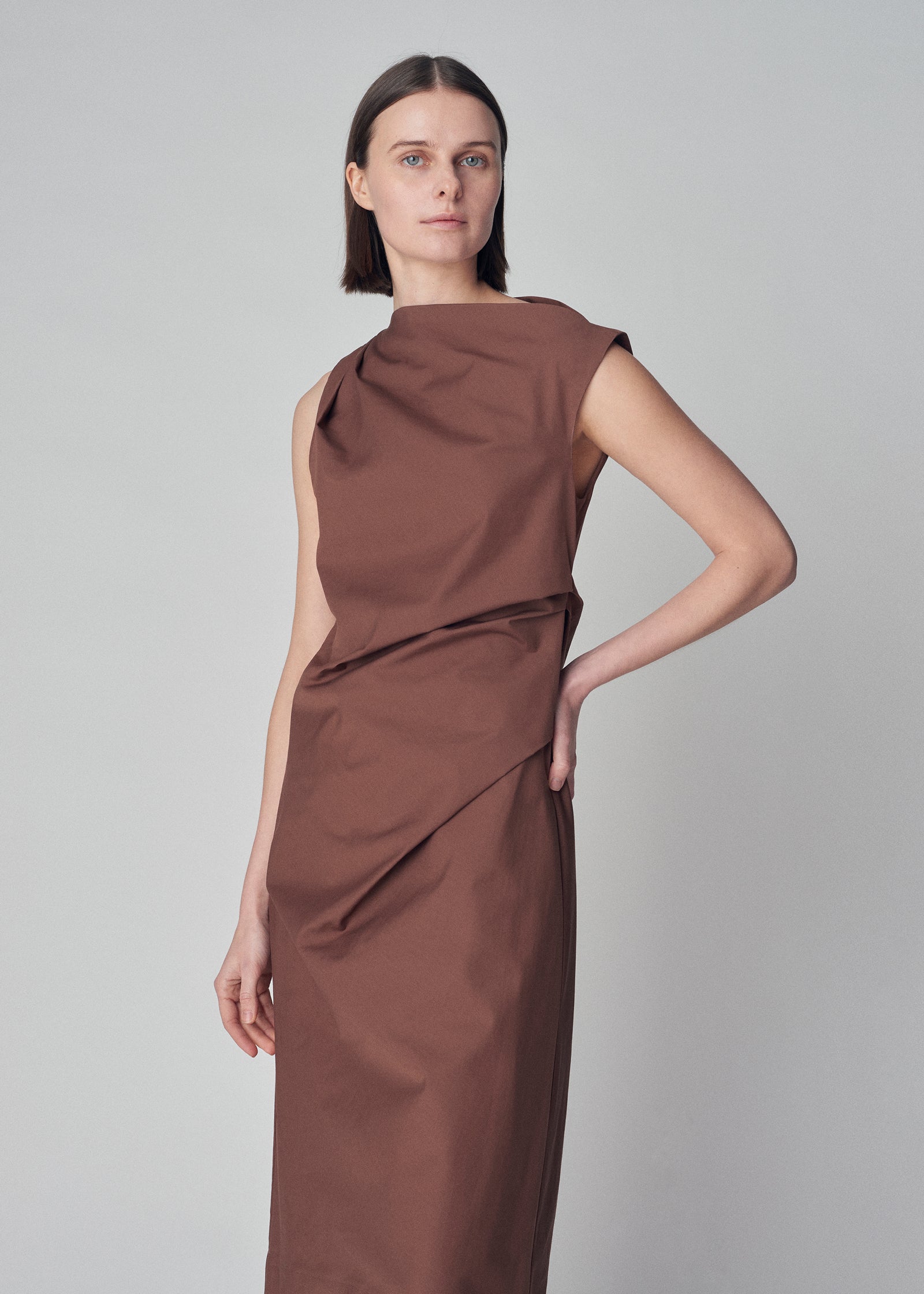 Midi Sheath Dress in Cotton Silk Poplin - Brown - CO Collections